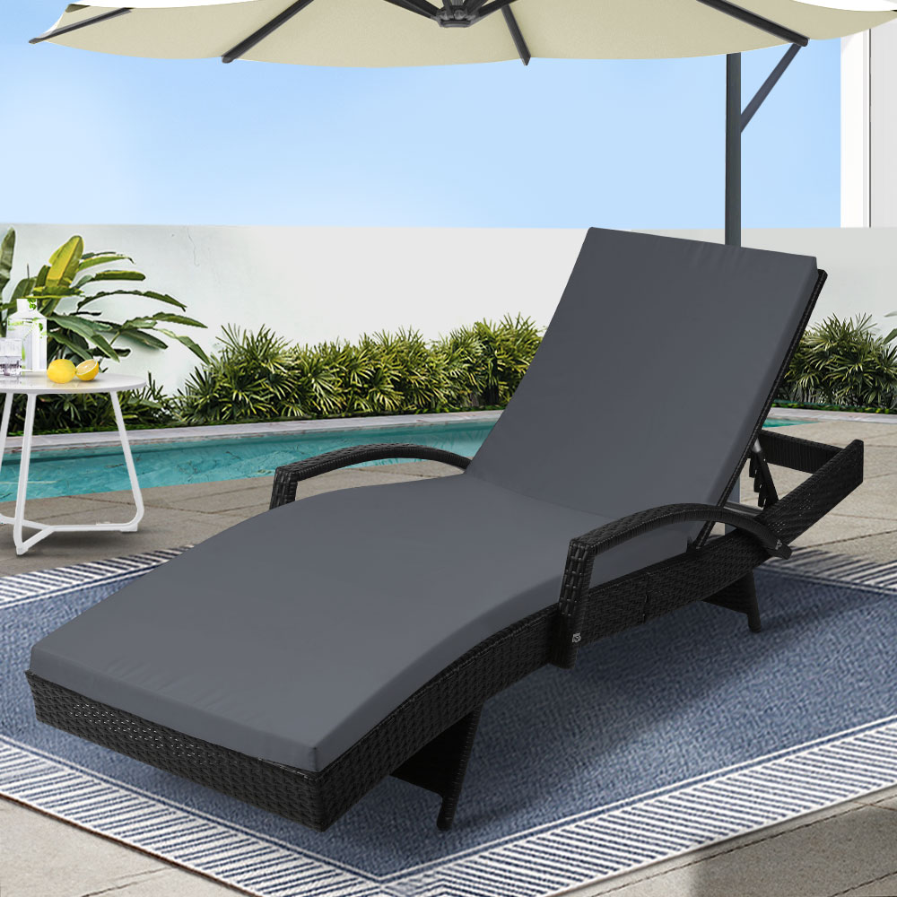 FF-LOUNGE-ARM-BK-202502281638-00 Gardeon Sun Lounge Wicker Lounger Outdoor Furniture Beach Chair Patio Adjustable Cushion Black - Image 1