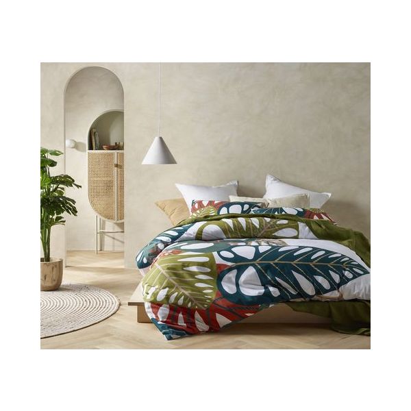V107-5092761-200576-00 Monstera Digital Printed Cotton Quilt Cover Set by Accessorize Queen - Image 1