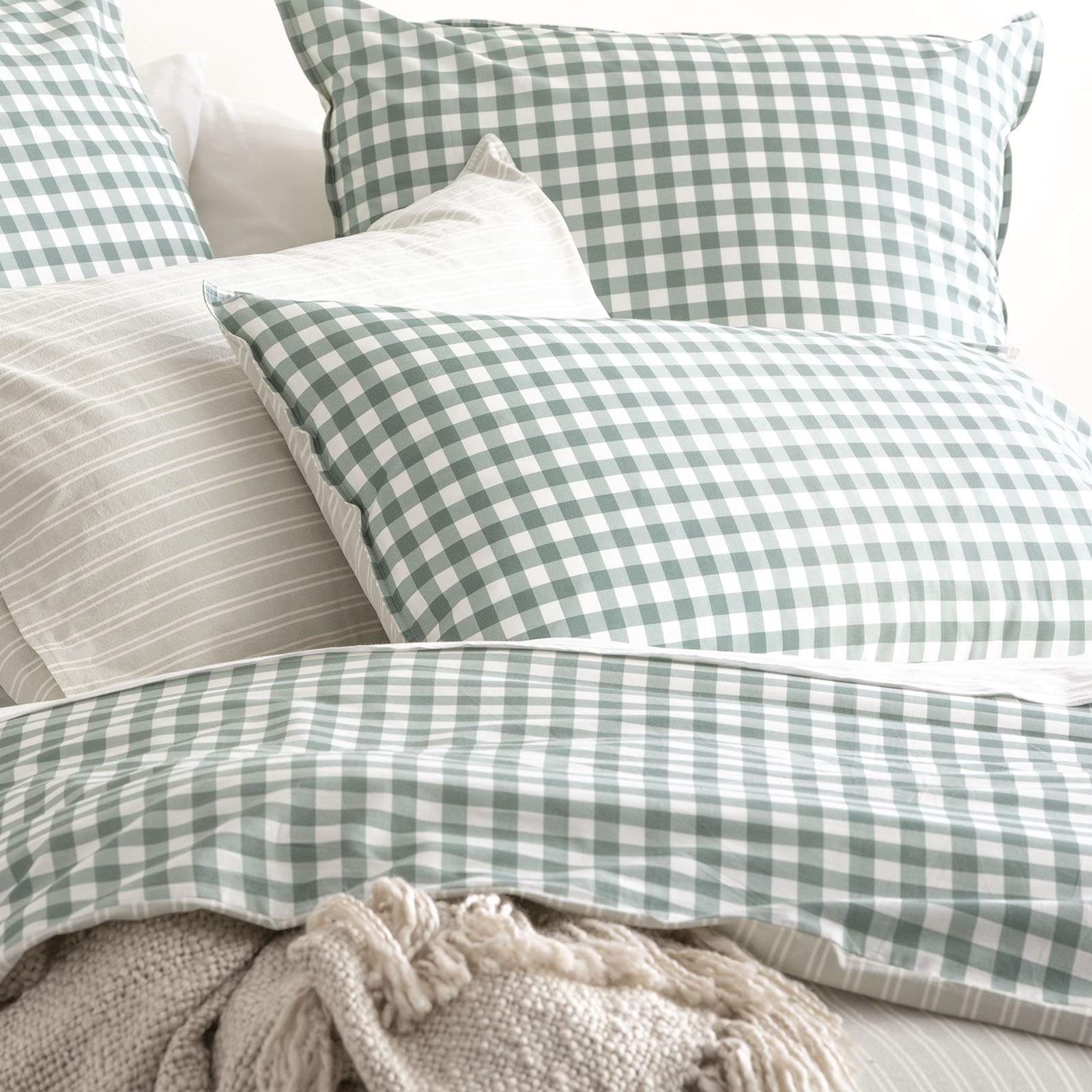 V107-SH324505-196709-00 Alison Yarn Dyed Cotton Reversible Forest Quilt Cover Sets by Renee Taylor Double - Image 1