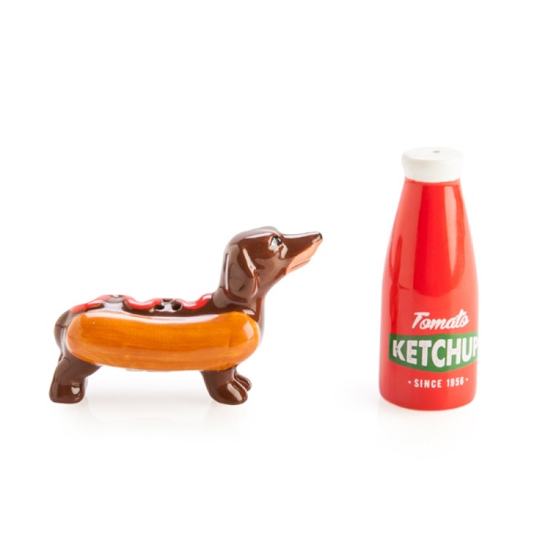 V210-2670002-SDC_2670002_2022-22-2-14-10-31-00 Sausage Dog Ketchup Salt Pepper Set - Image 1