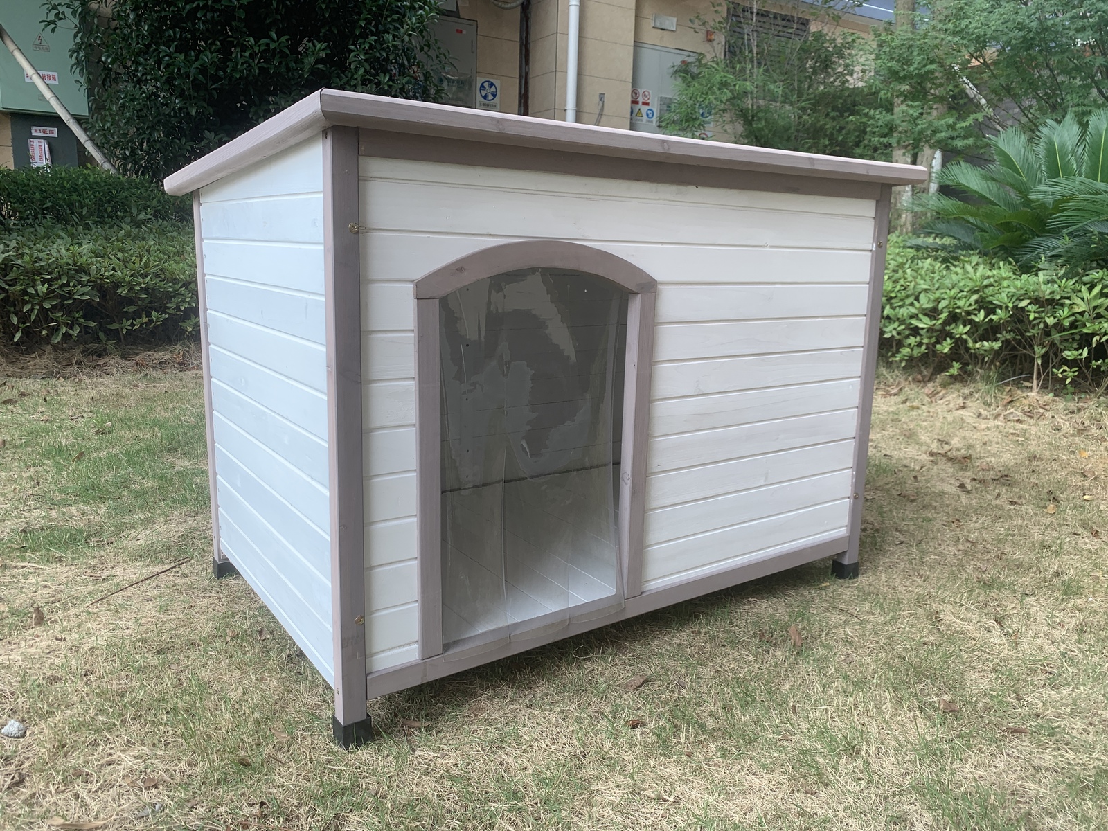 V278-DK-10466-WHITE-69637-00 YES4PETS L Timber Pet Dog Kennel House Puppy Wooden Timber Cabin With Stripe White - Image 1