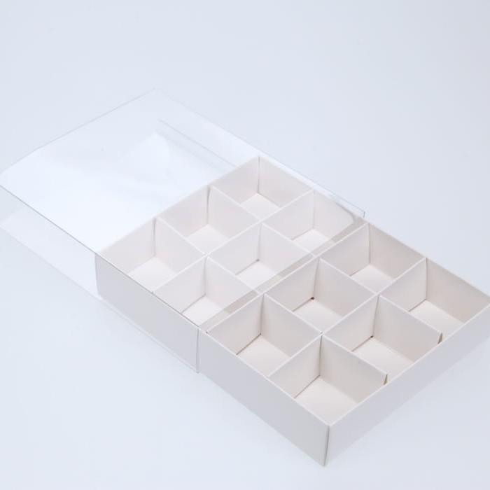 V382-50CHOC12BAY-144387-00 50 Pack of White Card Chocolate Sweet Soap Product Reatail Gift Box - 12 bay 4x4x3cm Compartments - Clear Slide On Lid - 16x12x3cm - Image 1