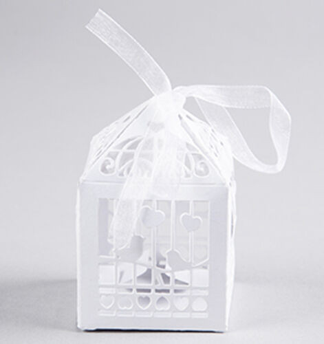 V382-WHDOVEBOX100-144404-00 100 Piece Pack - White Dove Bird Heart Wedding Bomboniere Favor Lolly Gift Card Box - Image 1