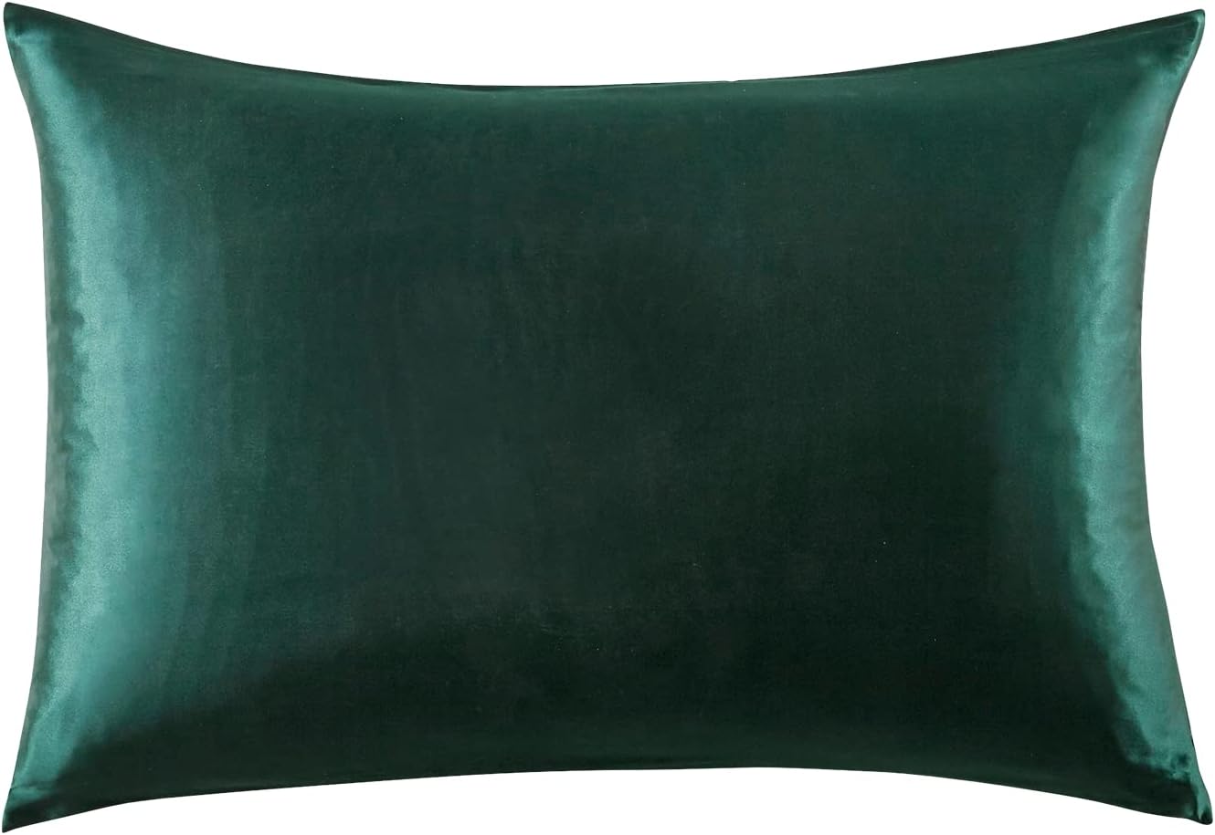 V439-PCSILKEGR-191040-00 Luxury Pillowcase - 100% Pure Mulberry Silk on Both Sides - Emerald Green - Image 1