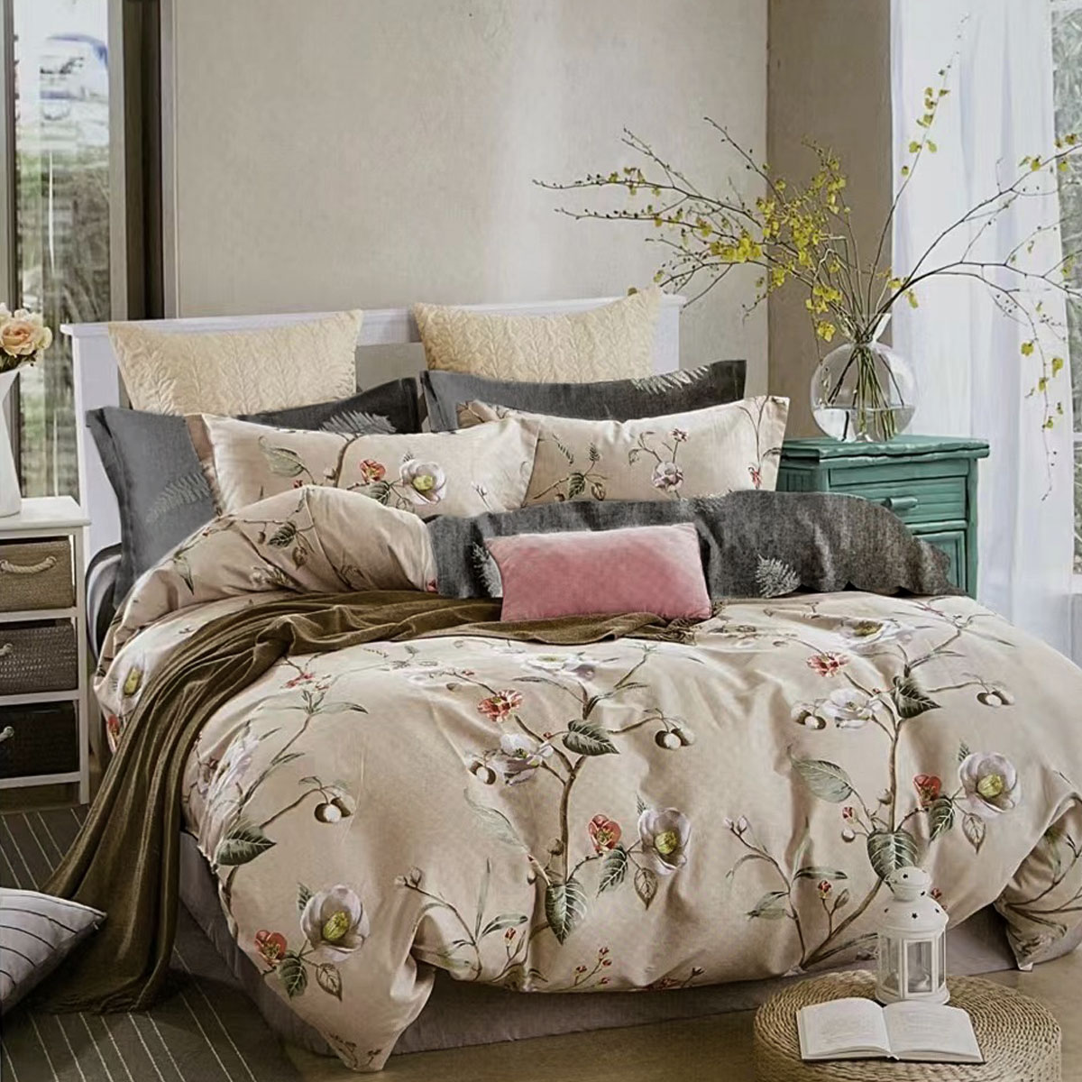 V442-ATX-QUILTCS-BLOSSOMBLISS-TAUPE-QS-79449-00 Blossom Bliss 100% Cotton Reversible Quilt Cover Set Queen - Image 1