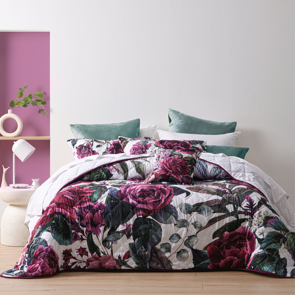 V442-BCA-BEDSPREAD-ABIGAIL-BERRY-SK-213185-00 Bianca Abigail Berry Floral Printed Quilted Bedspread Set Super King - Image 1