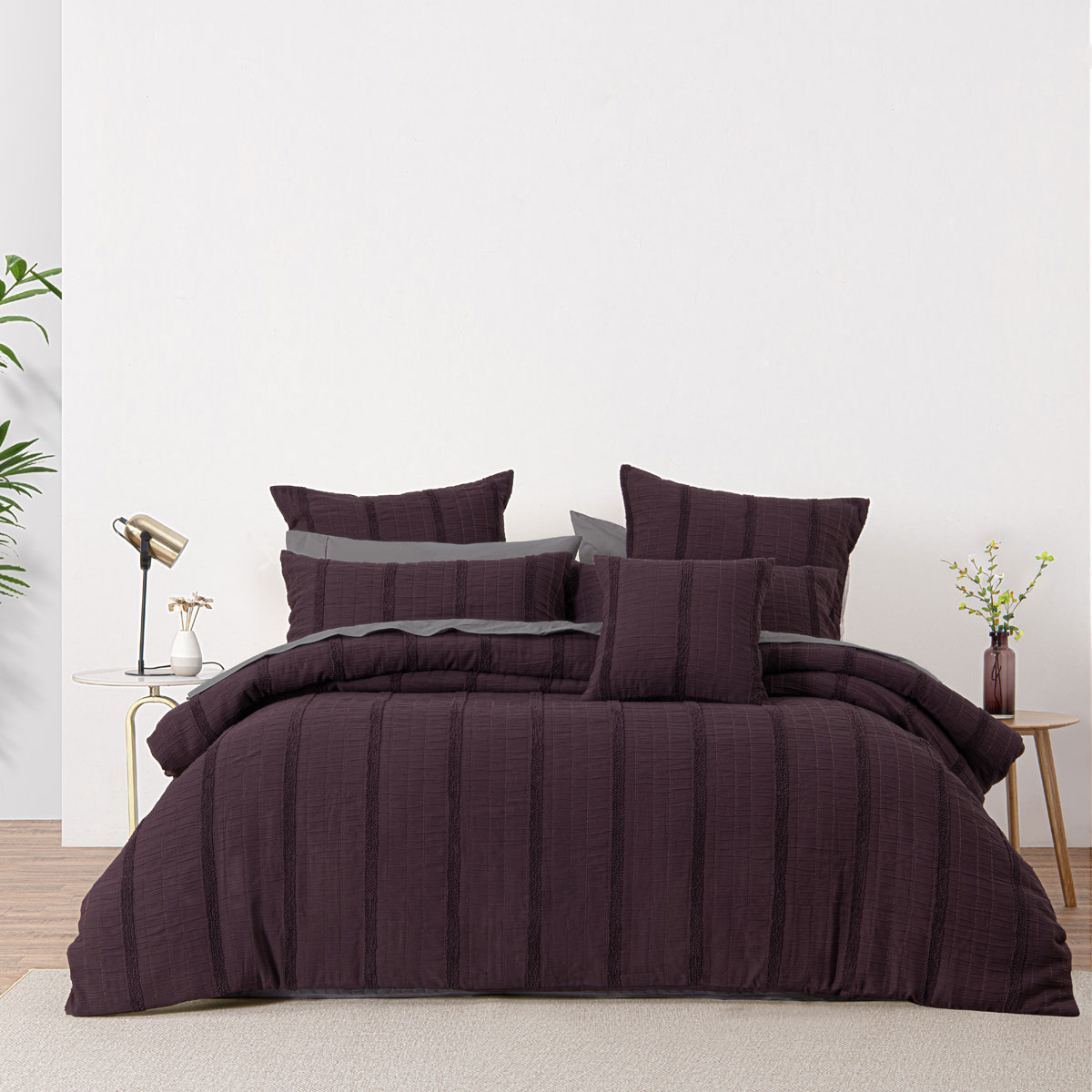 V442-BCA-QUILTCS-MALUA-GRAPE-KI-213155-00 Bianca Malua Grape Jacquard Striped Quilt Cover Set King - Image 1