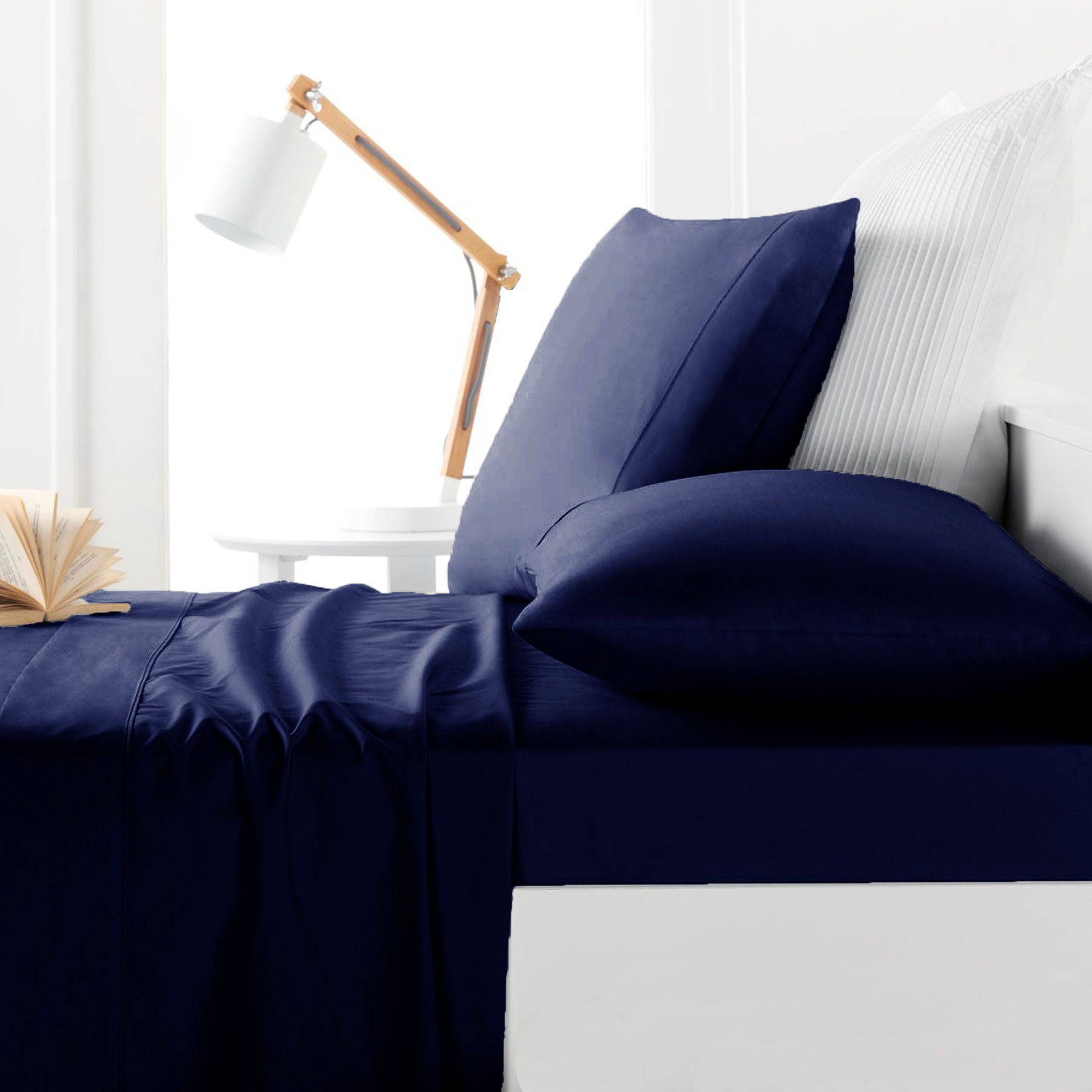 V442-CAP-SHEETS-225TC-NAVY-DS-97976-00 Belmondo 225TC Sheet Set Navy - Double - Image 1