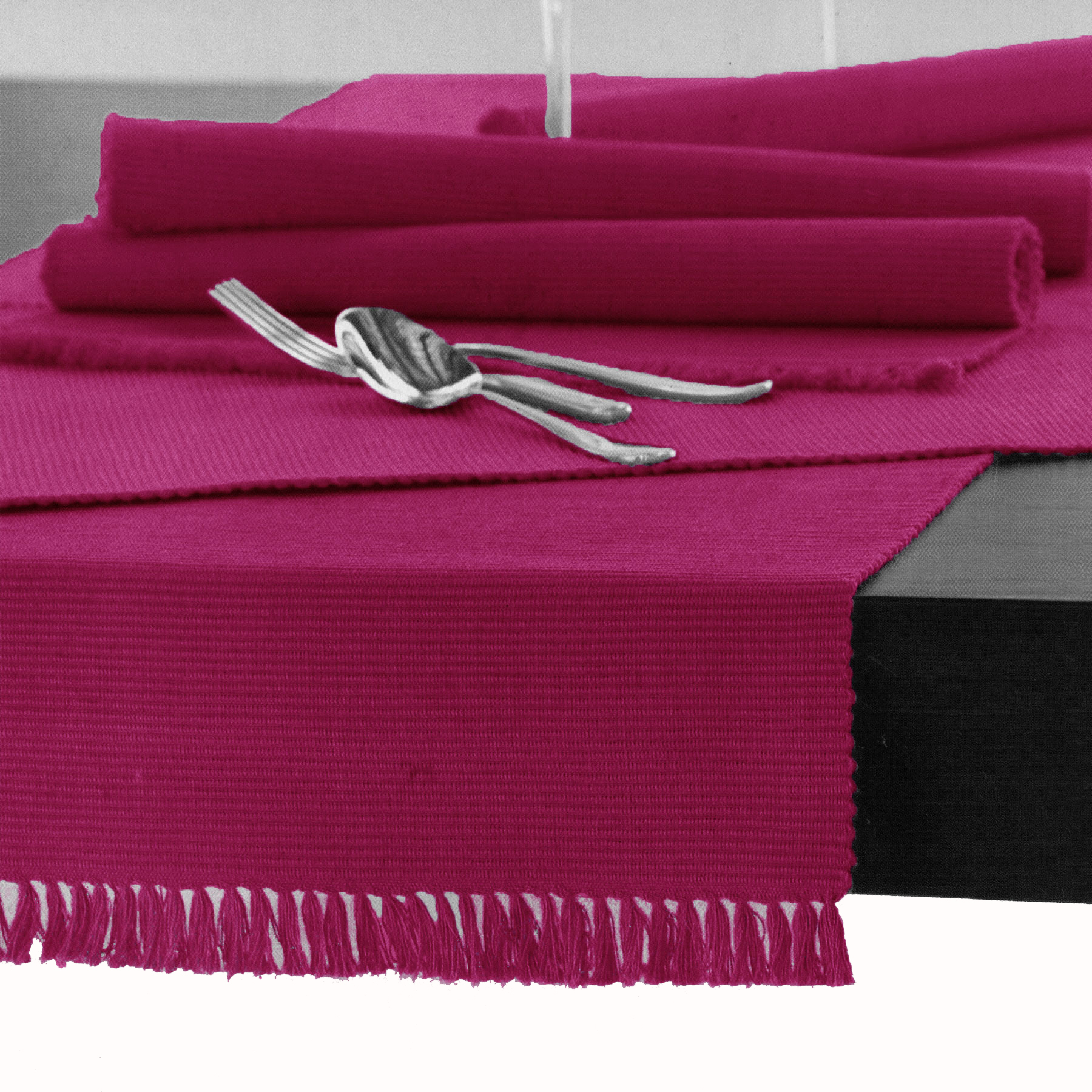 V442-GNA-TABLER-RIBBED-150CM-FUSCHIA-141620-00 Hoydu Cotton Ribbed Table Runner 45cm x 150cm - FUSCHIA - Image 1