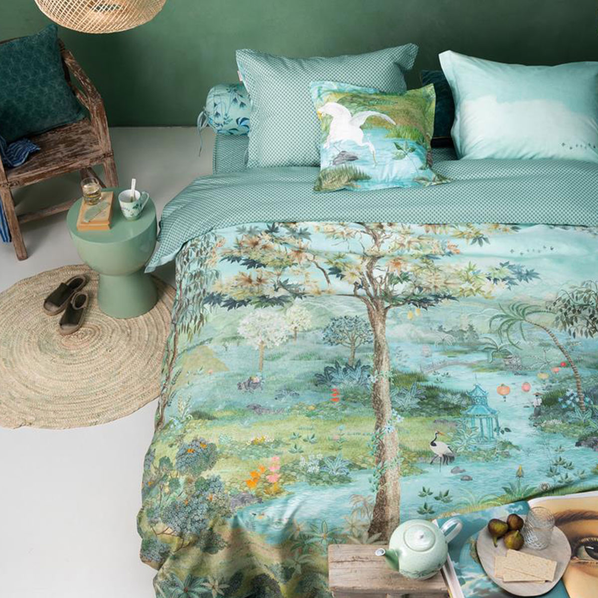 V442-HIN-QUILTCS-PIPPARADISE-GREEN-KI-82699-00 PIP Studio Pip Paradise Green Quilt Cover Set King - Image 1
