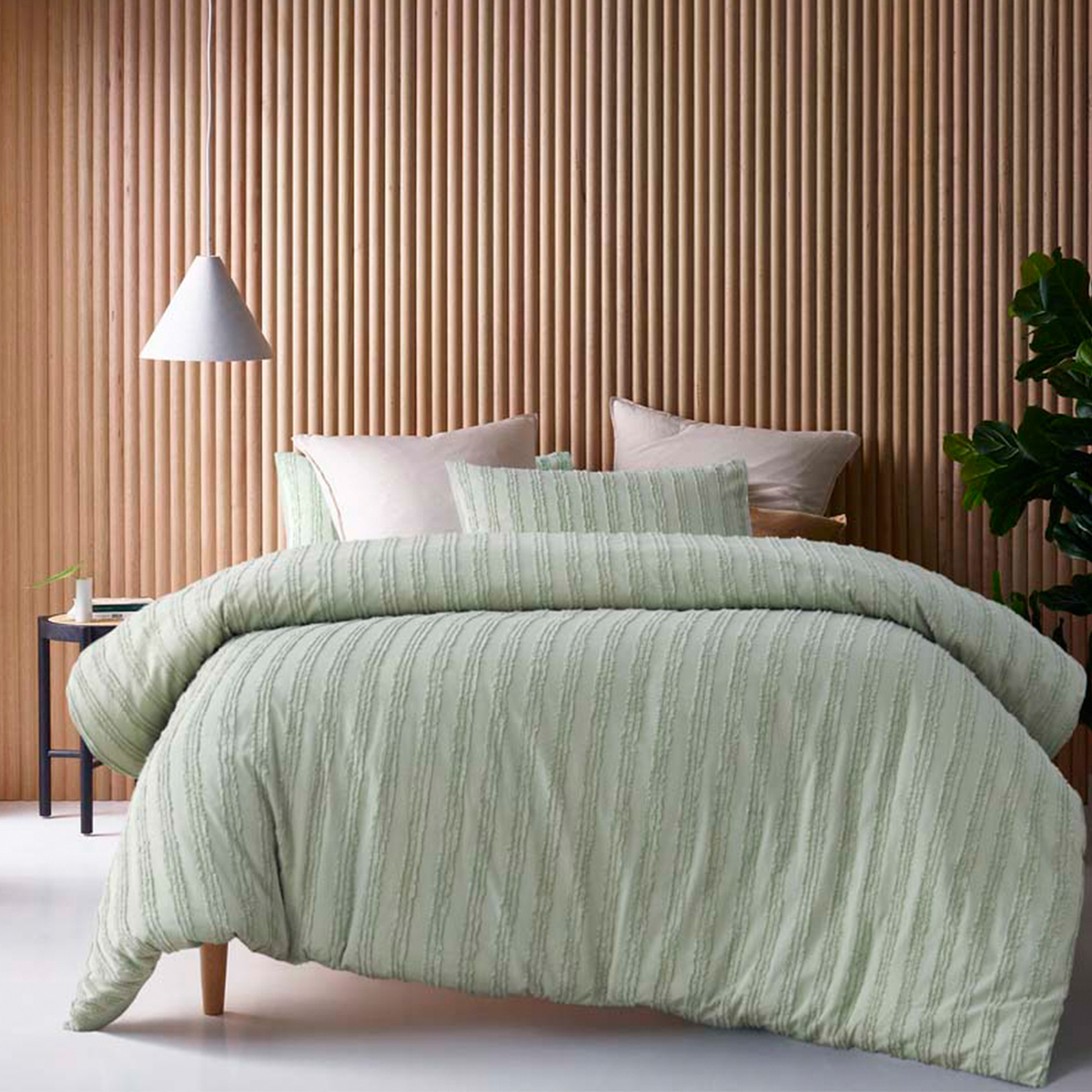 V442-HIN-QUILTCS-REFLECTIONS-SAGE-QS-150552-00 Vintage Design Homewares Reflections Sage Cotton Quilt Cover Set Queen - Image 1