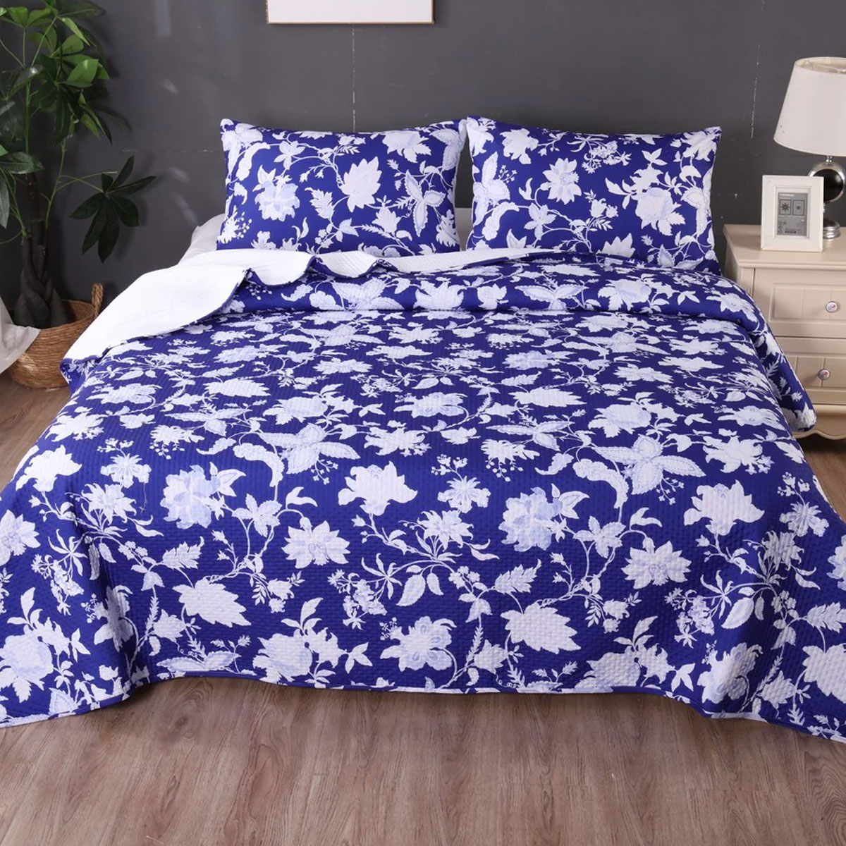 V442-KIT-COMFORTER-3PCSSPRING-BLUE-KI-173702-00 Ramesses Spring Blue 3 Pcs Bamboo Blend Ultrosonic Reversible Comforter Set King - Image 1