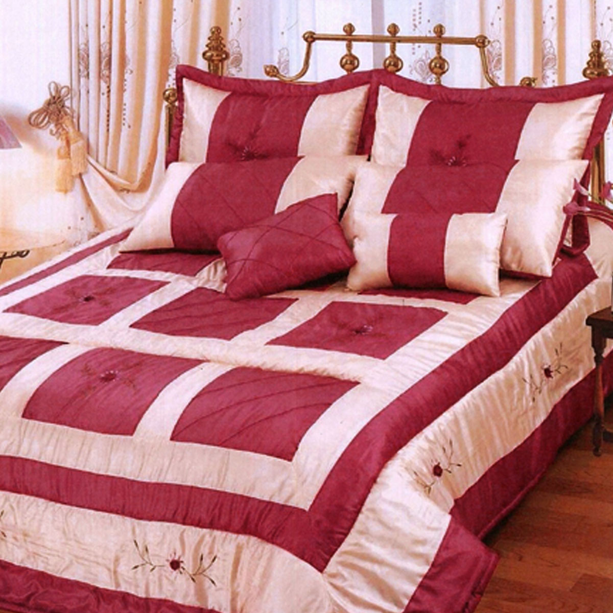 V442-KIT-COMFORTER-7PCSPAC-BURGUNDY-QS-173574-00 Ramesses Burgundy 7 Pcs Comforter Set Queen - Image 1