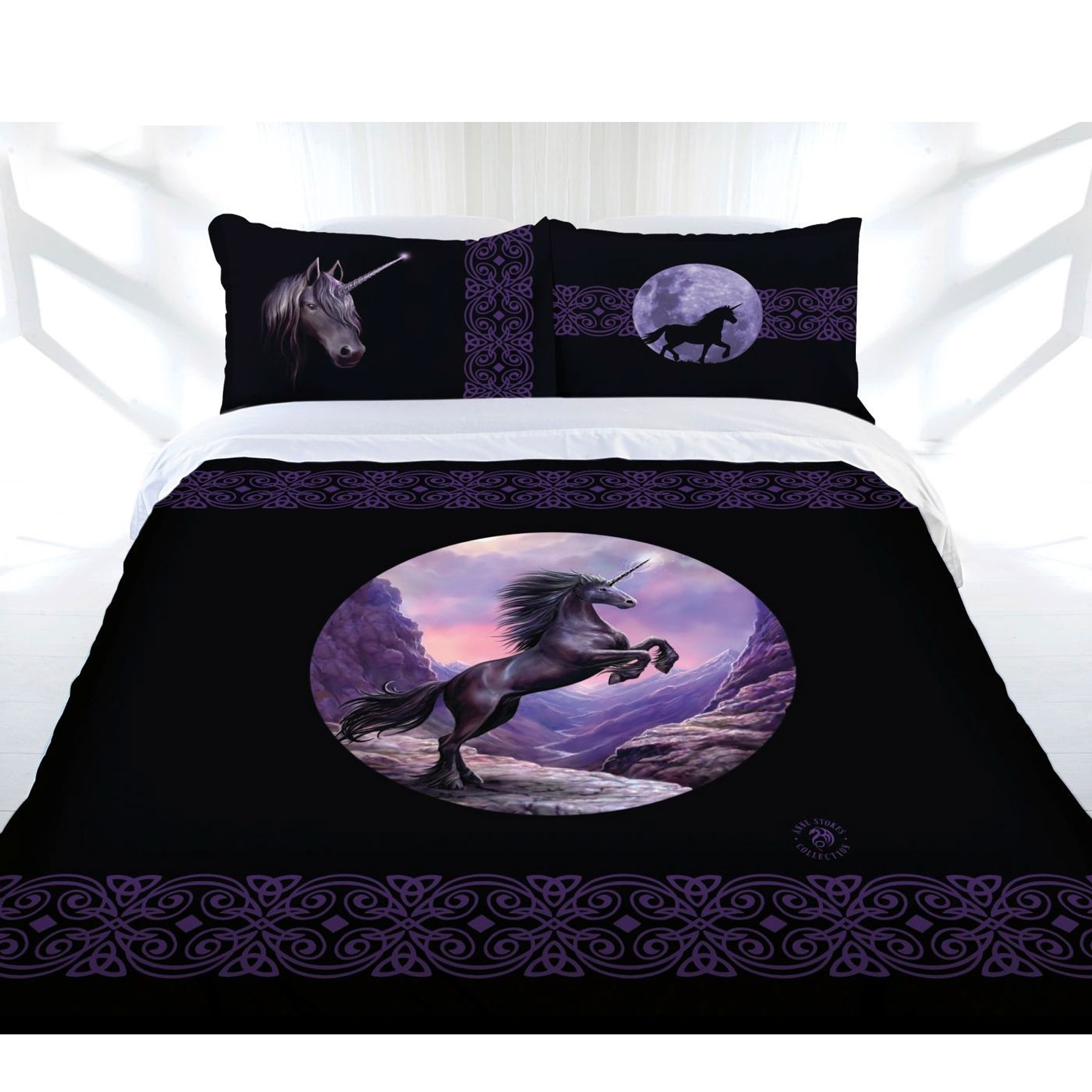 V442-LDE-QUILTCS-UNICORN-BLACK-DS-77809-00 Anne Stokes Black Unicorn Quilt Cover Set Double - Image 1