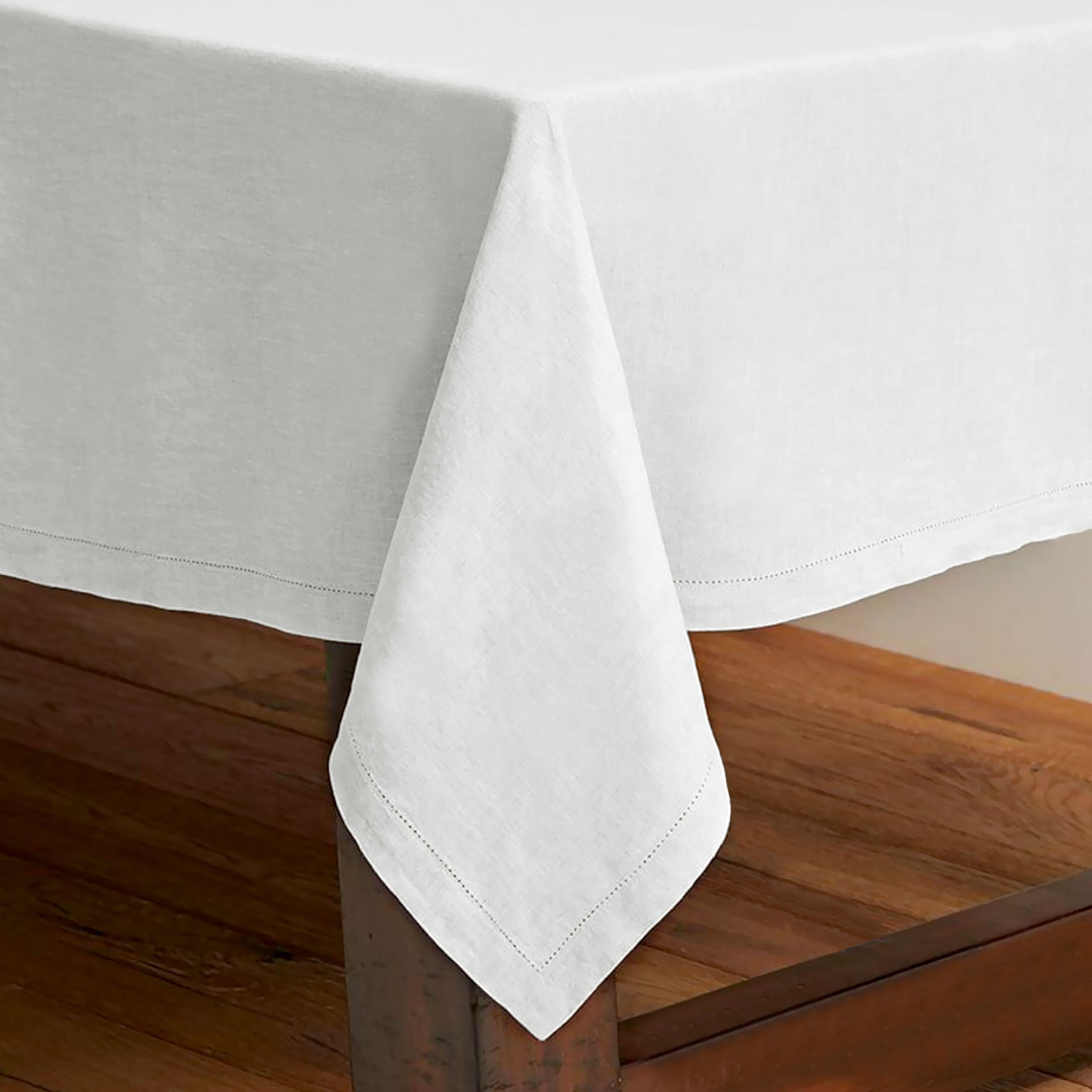 V442-RAN-TABLEC-HEMSTITCH180-WHITE-RD-77540-00 Rans Pure Cotton Hemstitch Tablecloth 180 cm Round - White - Image 1