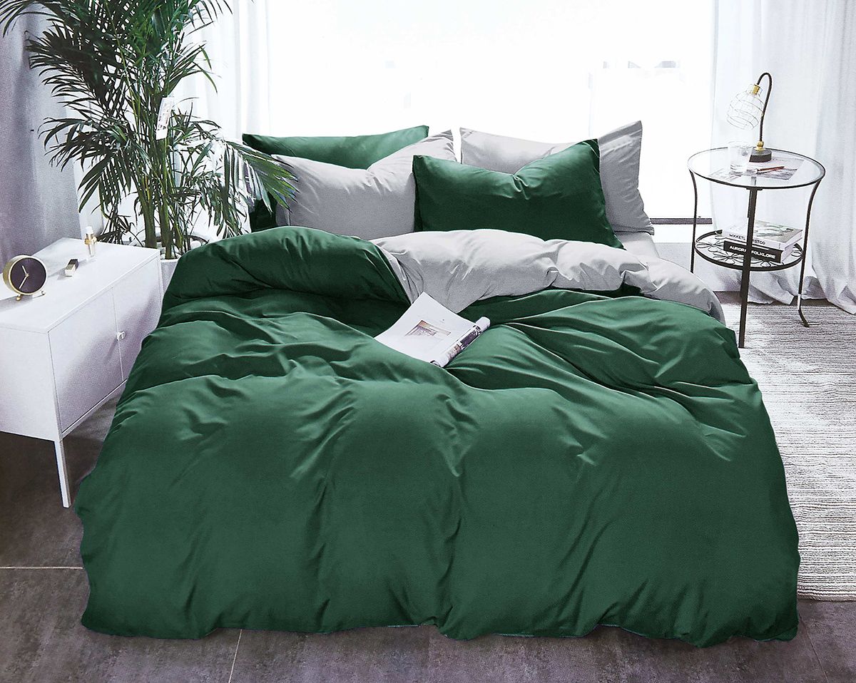 V493-LK-02-88285-00 1000TC Reversible King Size Green and Grey Duvet Quilt Cover Set - Image 1