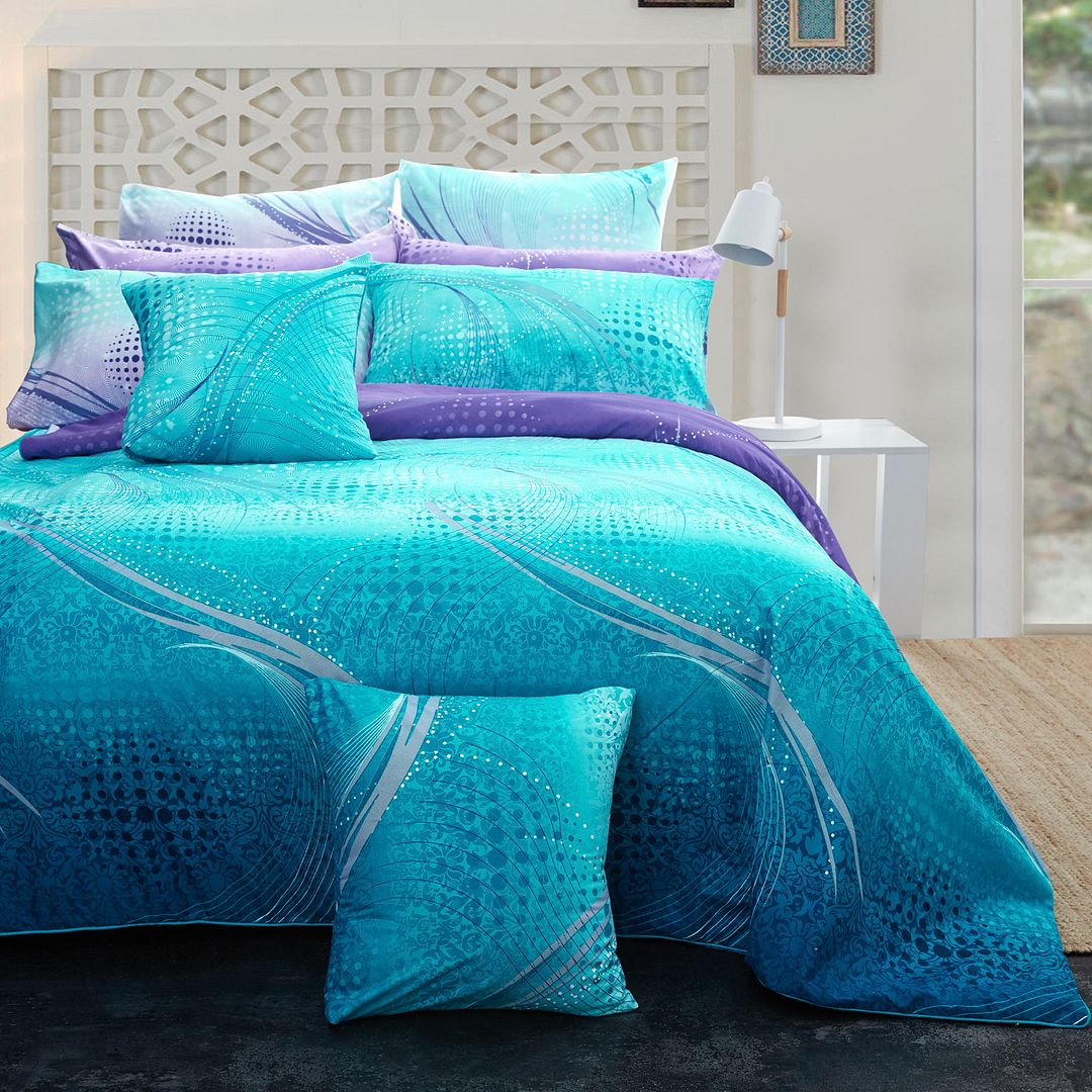 V493-MD-007-88254-00 Vitara Double Size Bed Quilt/Duvet Cover Set - Image 1