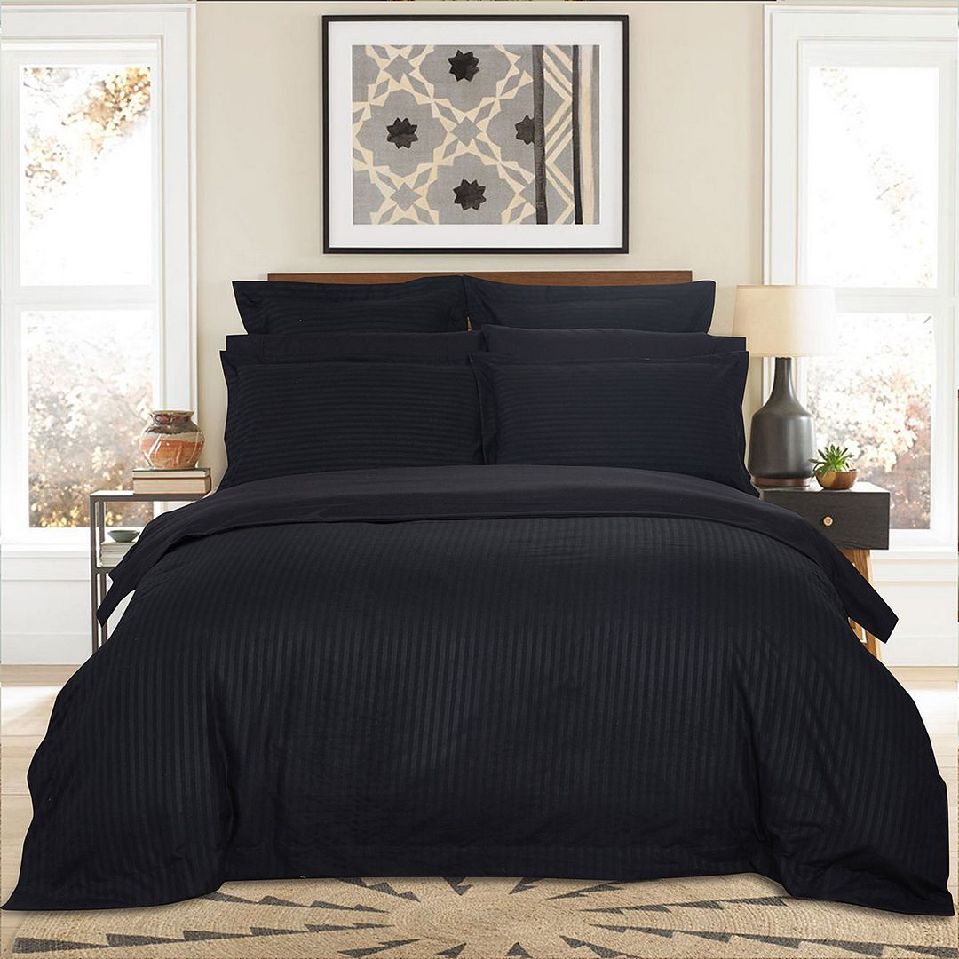 V493-NQ-05-88274-00 1000TC Ultra Soft Striped Queen Size Black Duvet Quilt Cover Set - Image 1