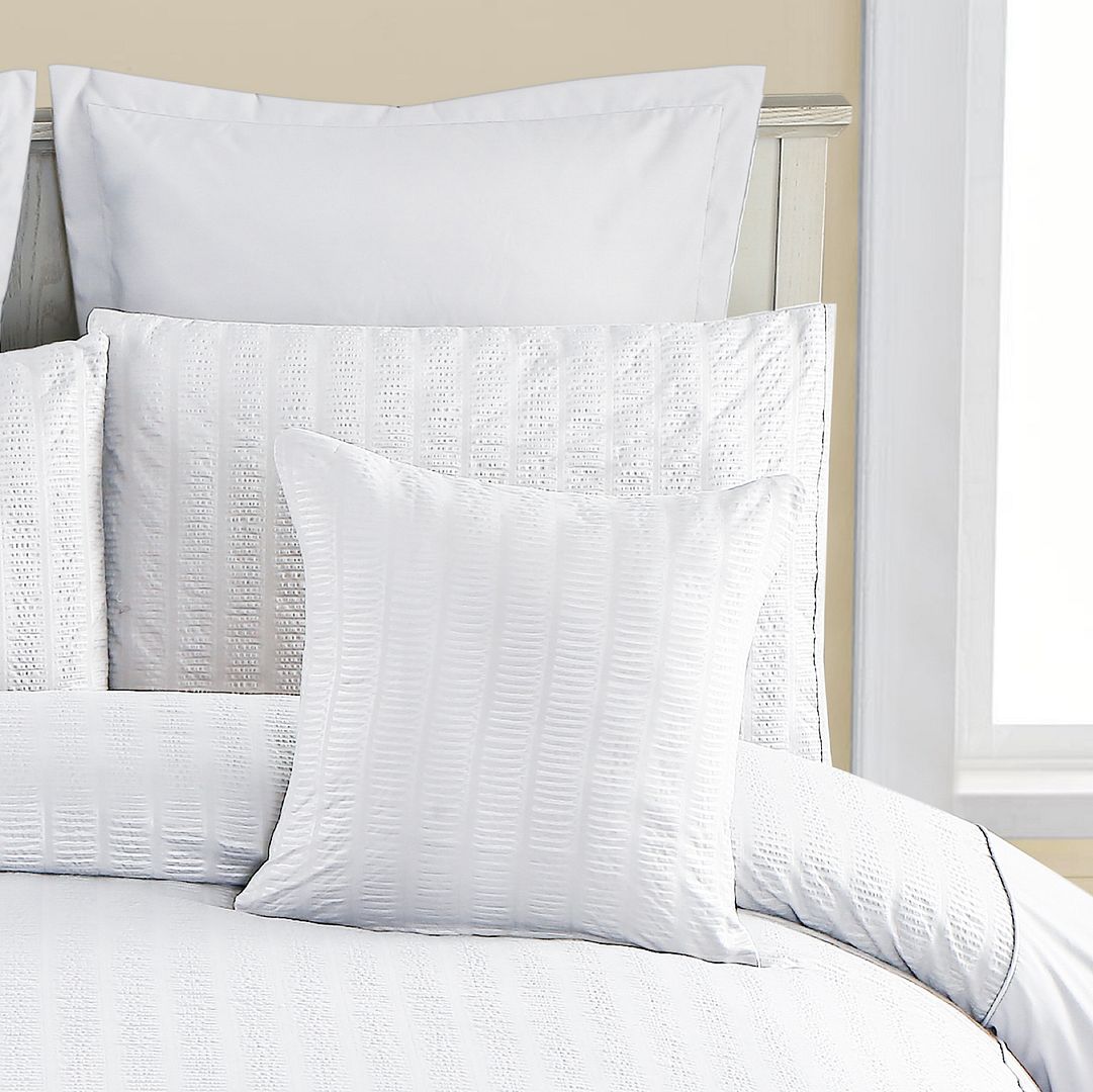 V493-PCC-1-88347-00 1000TC Premium Ultra Soft Seersucker Cushion Covers - 2 Pack - White - Image 1