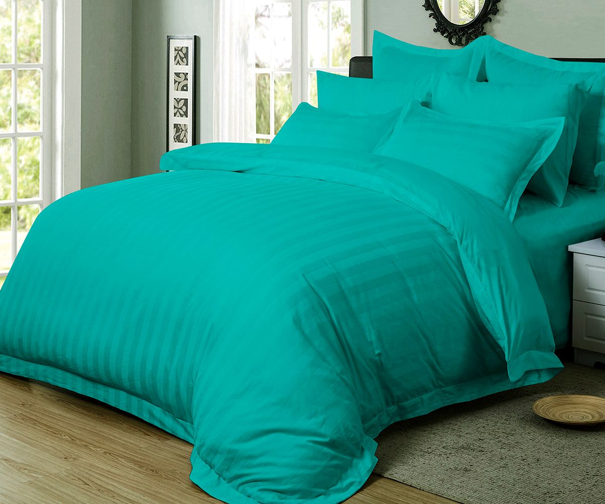 V493-YK-07-88267-00 1000TC Ultra Soft Striped King Size Teal Duvet Quilt Cover Set - Image 1