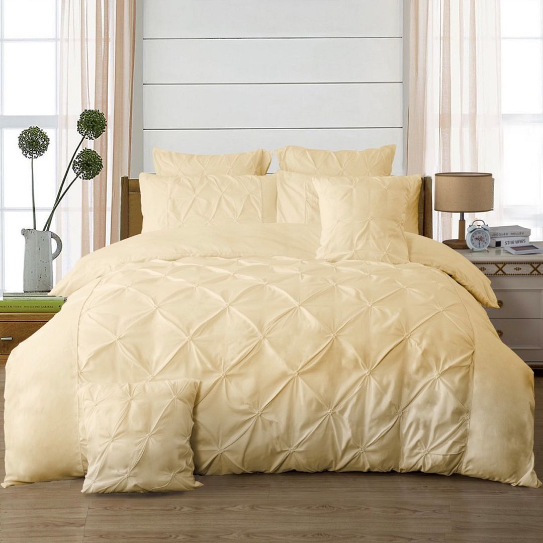 V493-ZK-09-87584-00 Diamond Pintuck King Size Quilt/Duvet Cover Set - Beige - Image 1