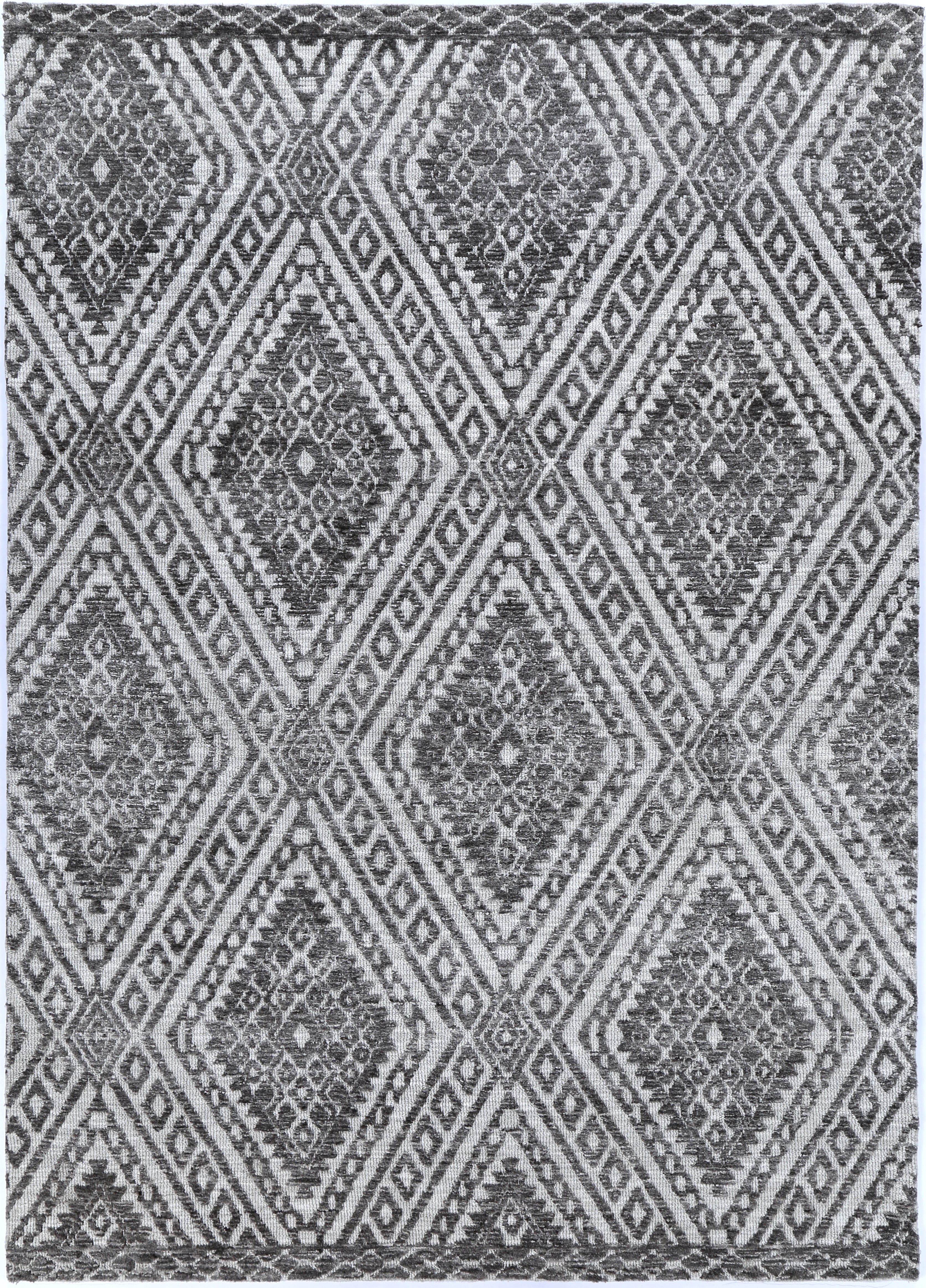 V516-AMRI24005GREY-140525-00 Amritsar AMRI05 Grey 240X330 - Image 1
