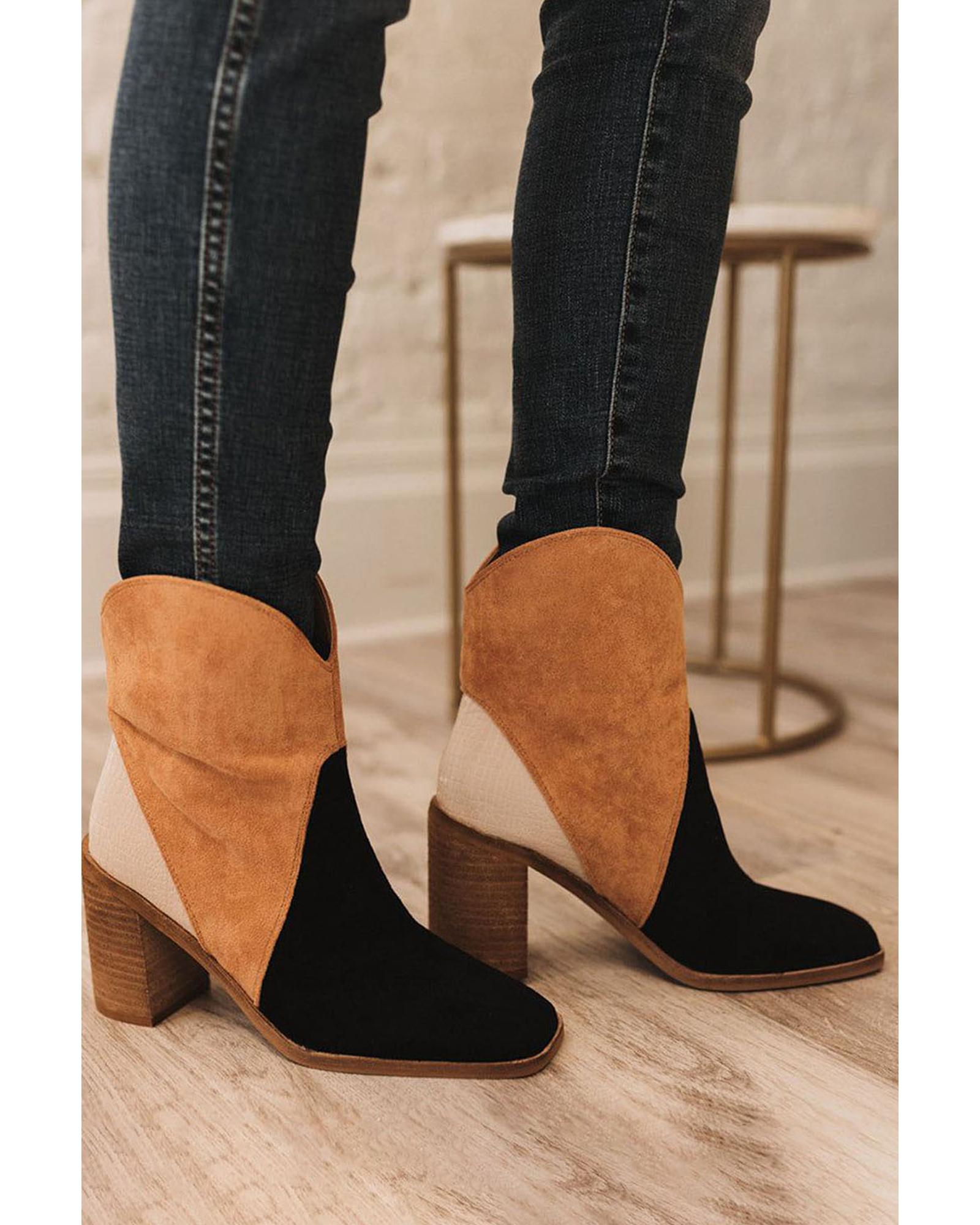 V539-AZEXBH021818-P2-39-202508271400-00 Black Colorblock Suede Heeled Ankle Booties - 39 EU - Image 1