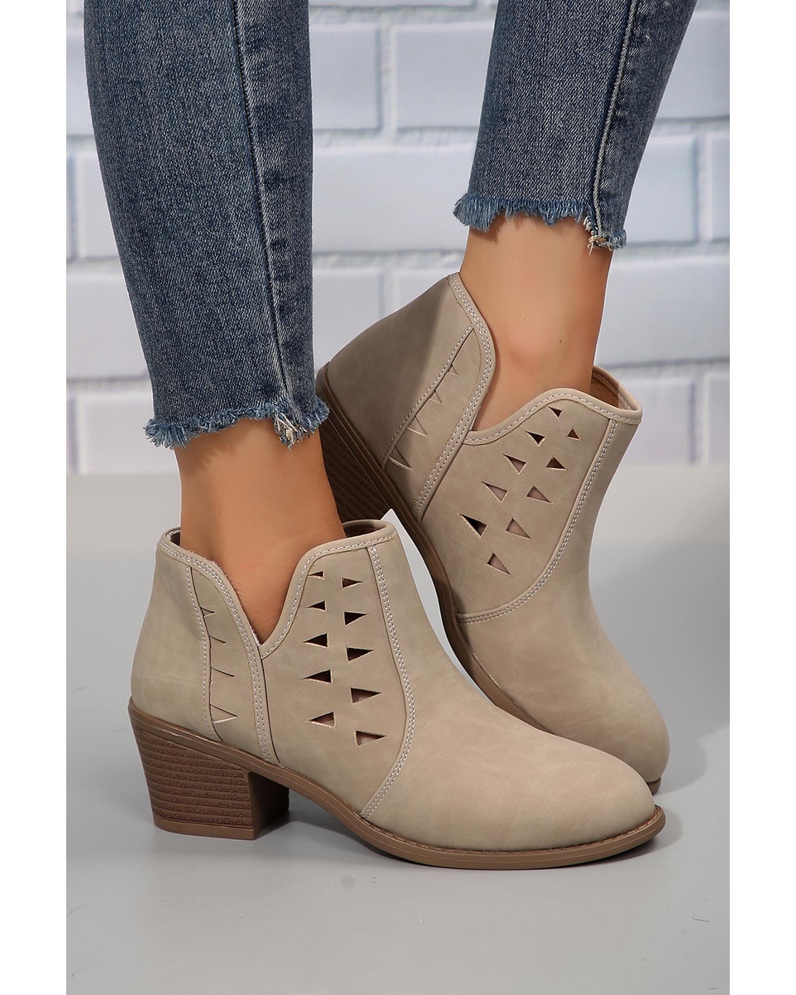 V539-AZEXBH021981-P6016-39-202508271500-00 Parchment Cut Out Suede Pointed Toe Heeled Ankle Boots - 39 EU - Image 1