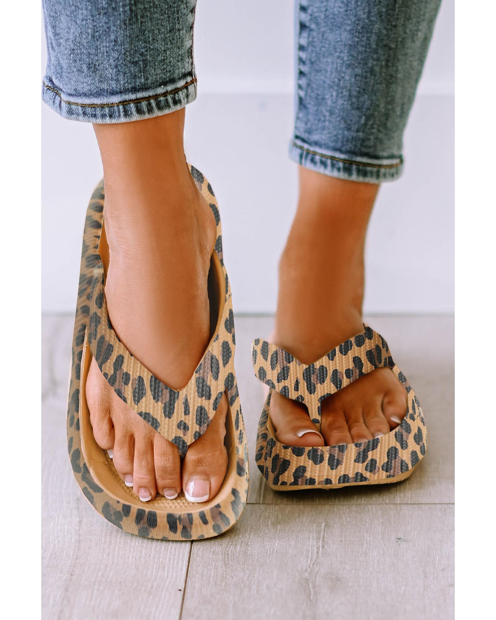 V539-AZEXBH022478-20-39-202508272355-00 Leopard Print Thick Sole Flip Flops - 39 EU - Image 1