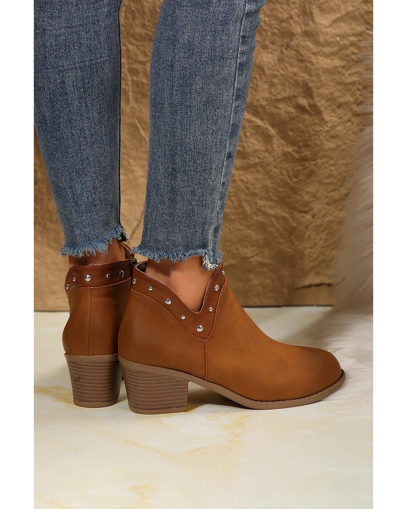 V539-AZEXBH023014-P2017-39-202508271420-00 Chestnut Studded Faux Leather Chunky Heel Ankle Boots - 39 EU - Image 1