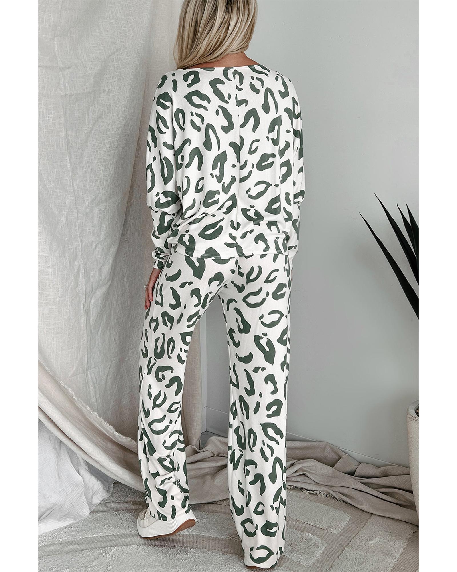 V539-AZEXDC151013-P1520-S-202506112021-00 Beige Leopard Animal Print Long Sleeve and Pants Loungewear Set - S - Image 1