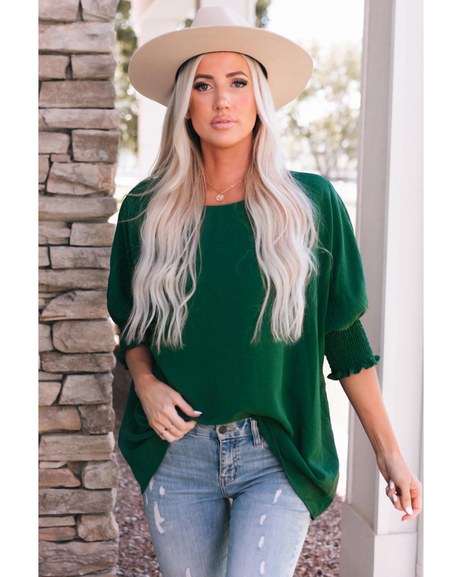 V539-AZEXDC25115564-9-M-202508251850-00 Azura Exchange Smocked Wrist Shift Top - M - Image 1