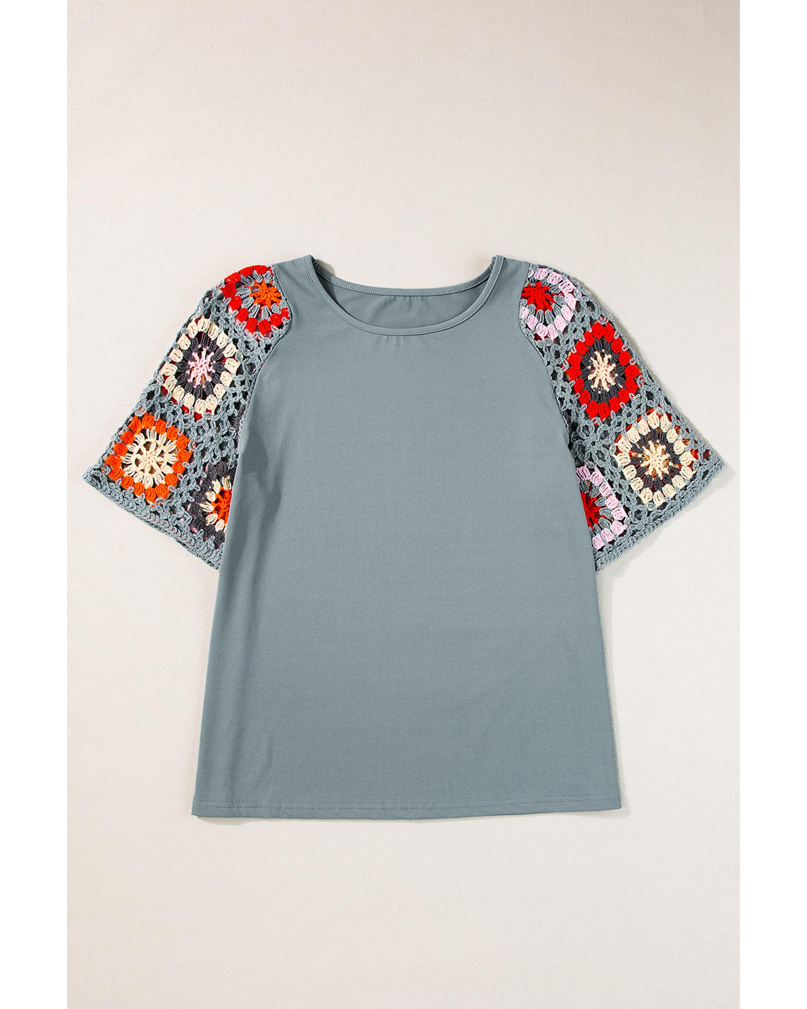 V539-AZEXDC25126585-P3011-M-202508271145-00 Medium Grey Floral Crochet Short Sleeve Top - M - Image 1
