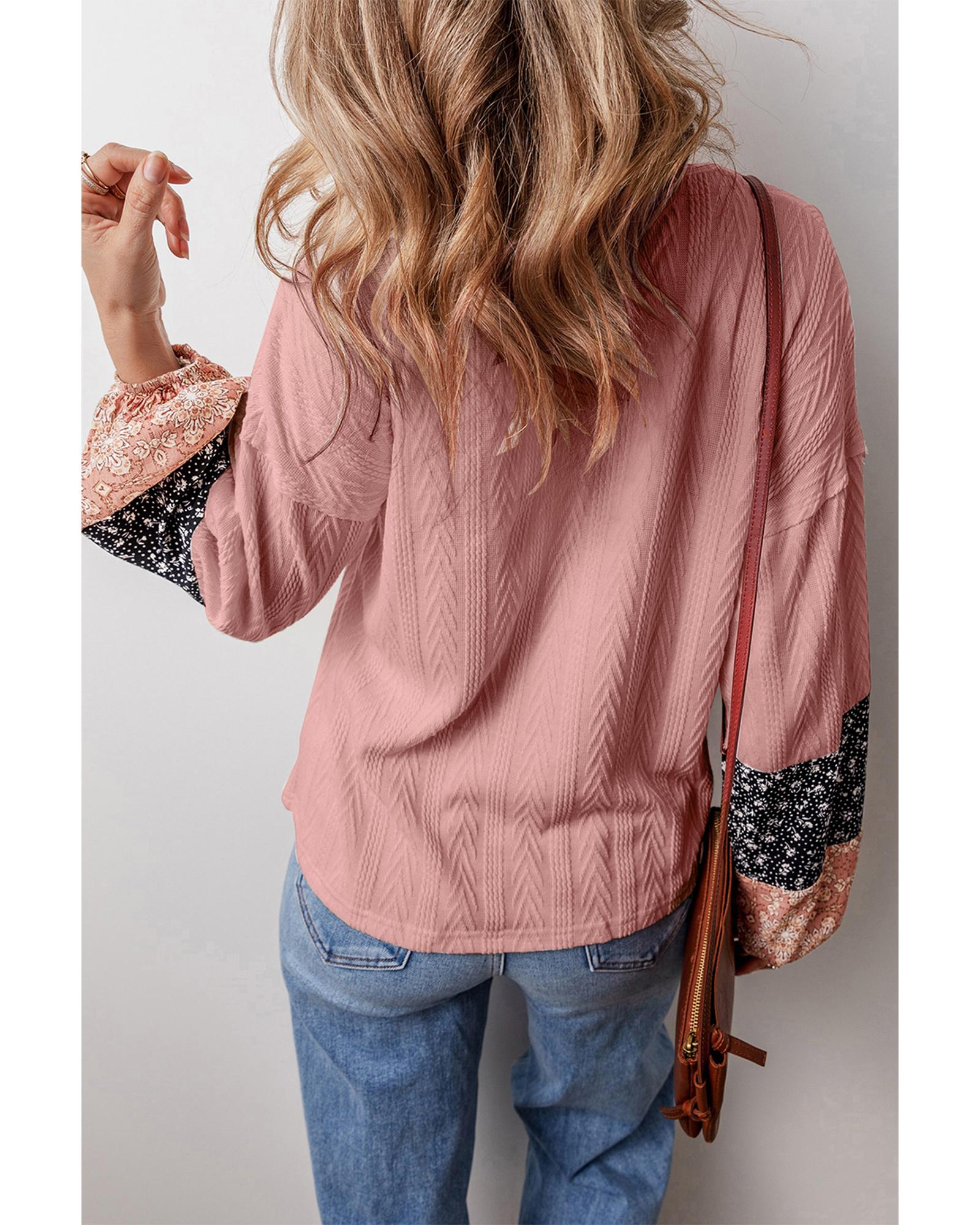 V539-AZEXDC25128691-P9010-M-202506120515-00 Dusty Pink Floral Patchwork Textured Knit Drawstring V Neck Blouse - M - Image 1