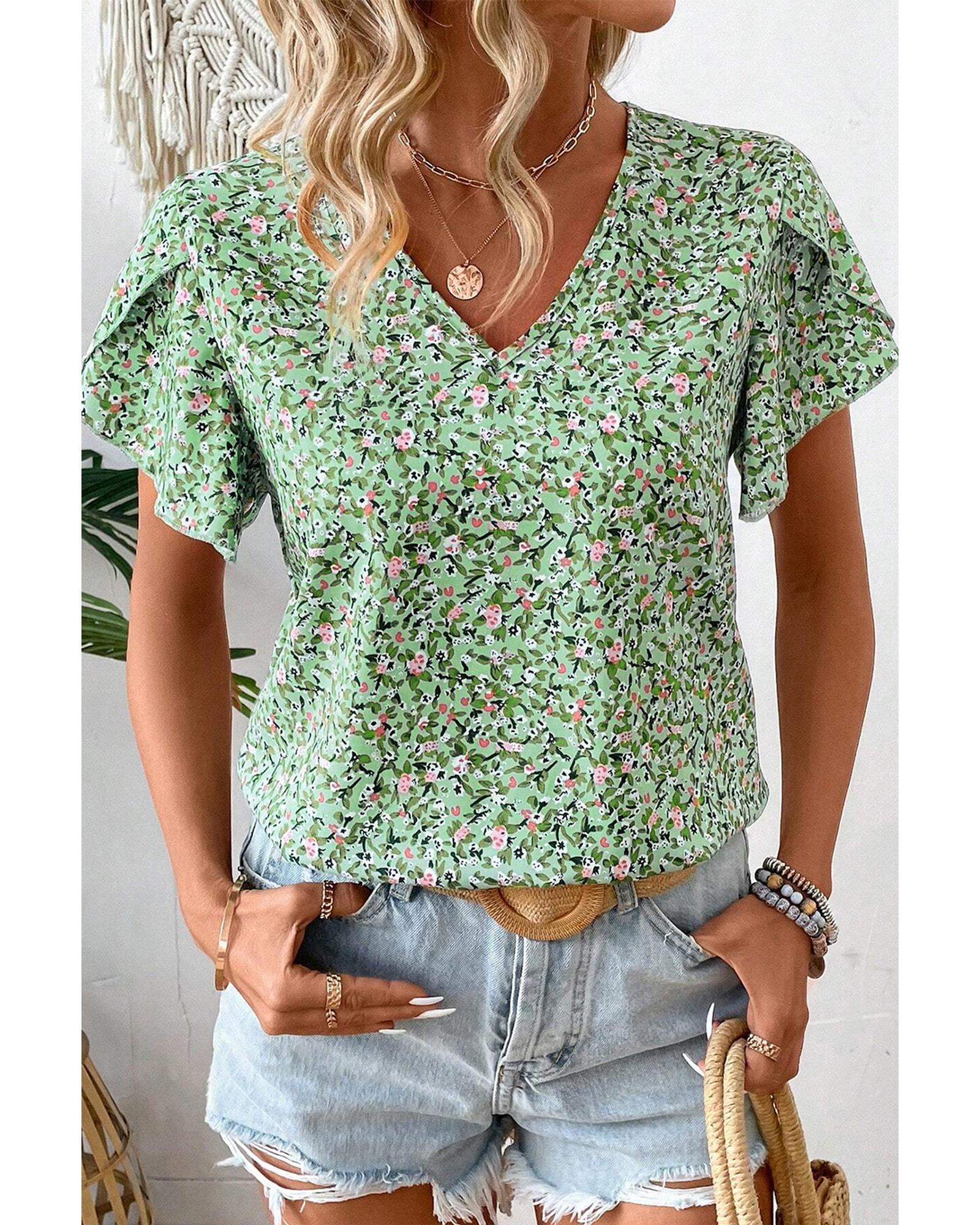 V539-AZEXDC25129667-P920-S-202508271305-00 Green Boho Floral V Neck Wrap Short Sleeve Blouse - S - Image 1