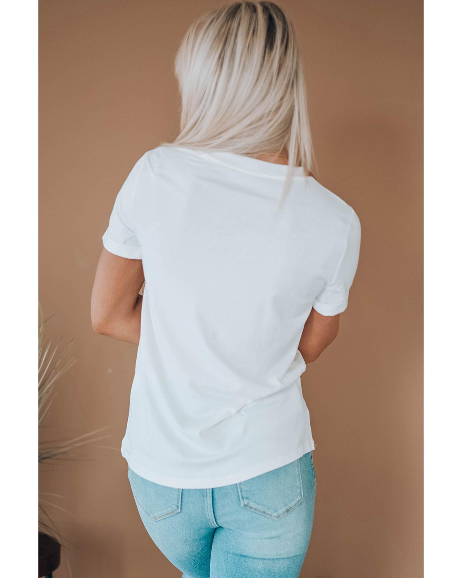 V539-AZEXDC25222756-1-2XL-202508261310-00 Azura Exchange Graphic Tee with Fall Breeze and Autumn Leaves Design - 2XL - Image 1