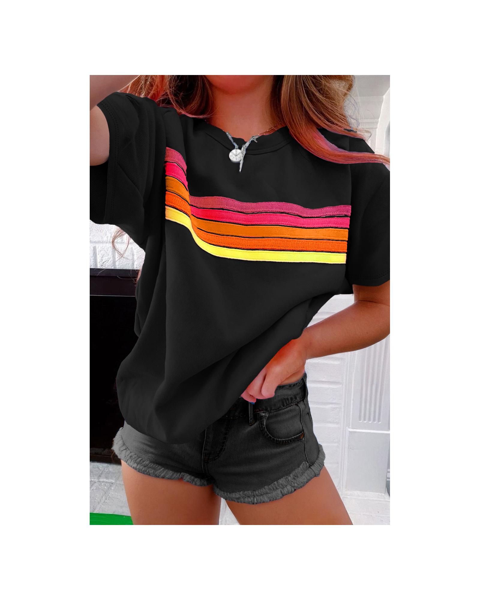 V539-AZEXDC25228201-P2-M-202508300550-00 Black Striped Patch Front Casual Tee - M - Image 1