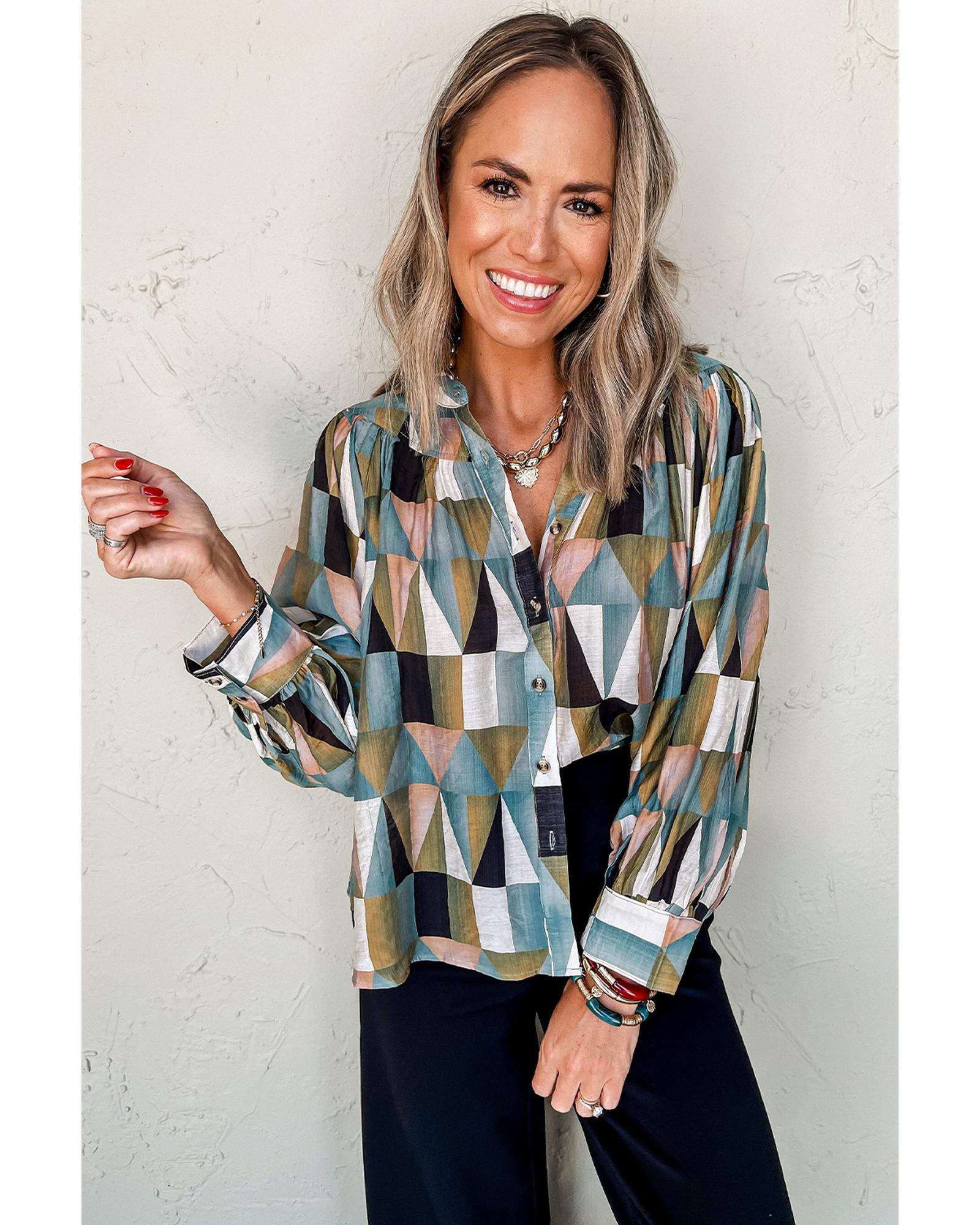 V539-AZEXDC2555818-P920-S-202506131410-00 Green Geometric Print Buttoned Balloon Sleeve Loose Fit Shirt - S - Image 1