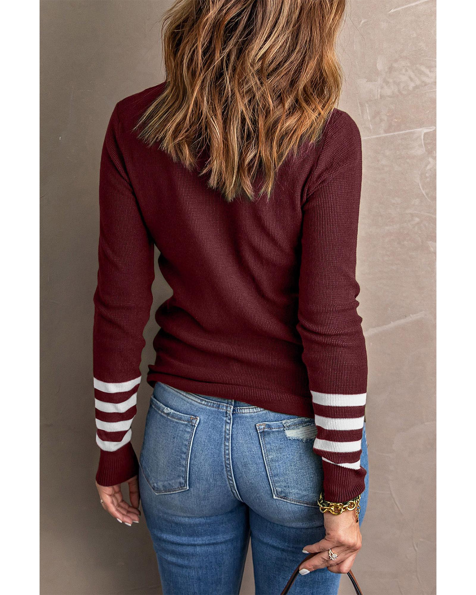 V539-AZEXDC2722274-3-S-202506131902-00 Azura Exchange Red Striped Sleeve Plain Knit Sweater - S - Image 1