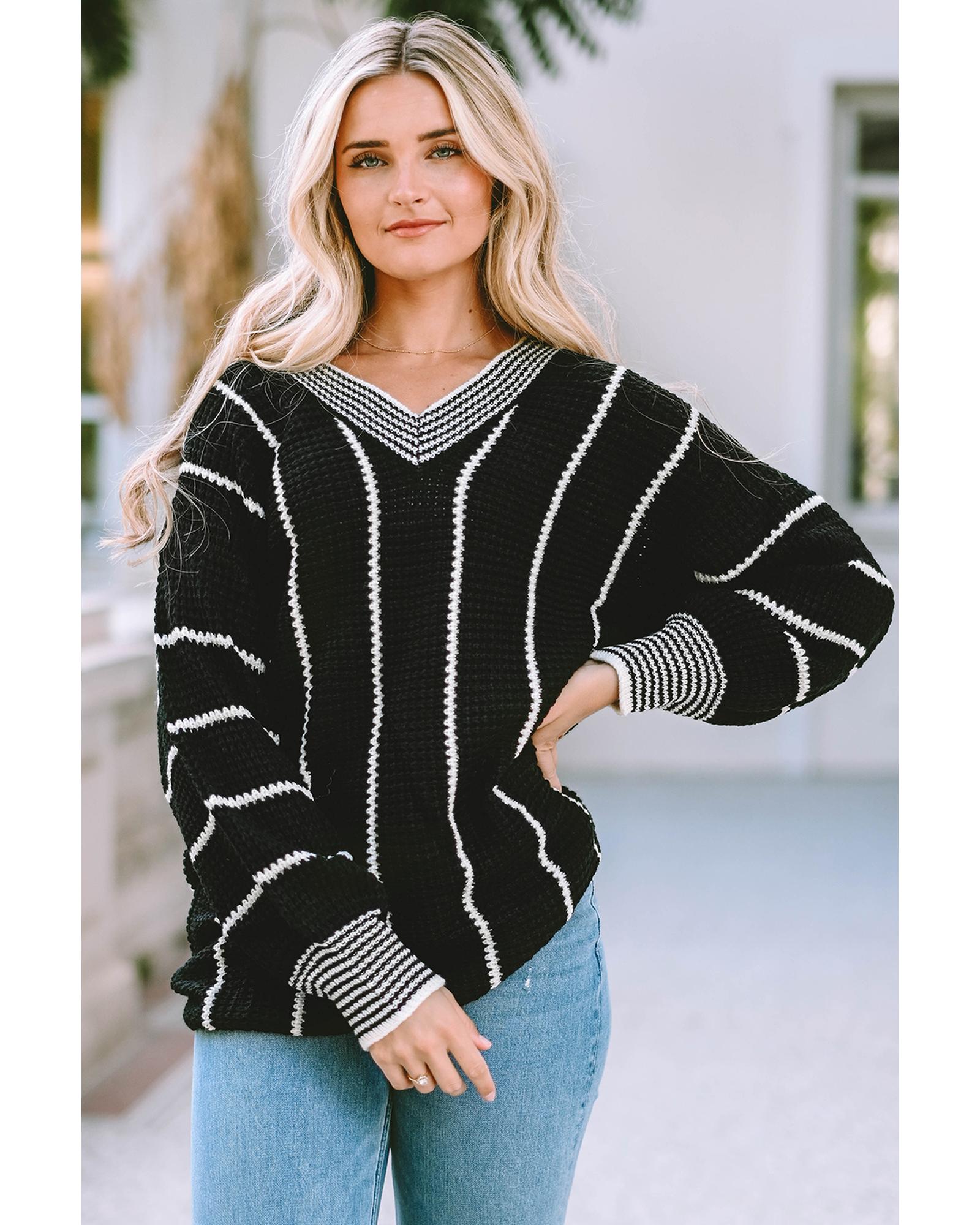 V539-AZEXDC2723152-2-L-202508280340-00 Black Colorblock Striped V Neck Knitted Loose Sweater - L - Image 1