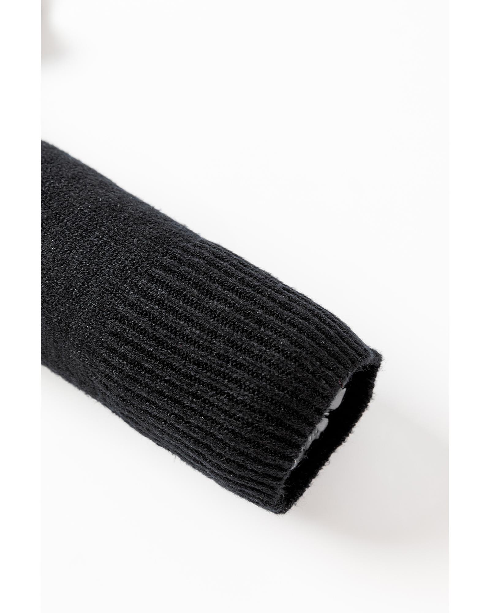 V539-AZEXDC2725249-P2-S-202506140137-00 Black Tinsel Merry and Bright Graphic Christmas Sweater - S - Image 1