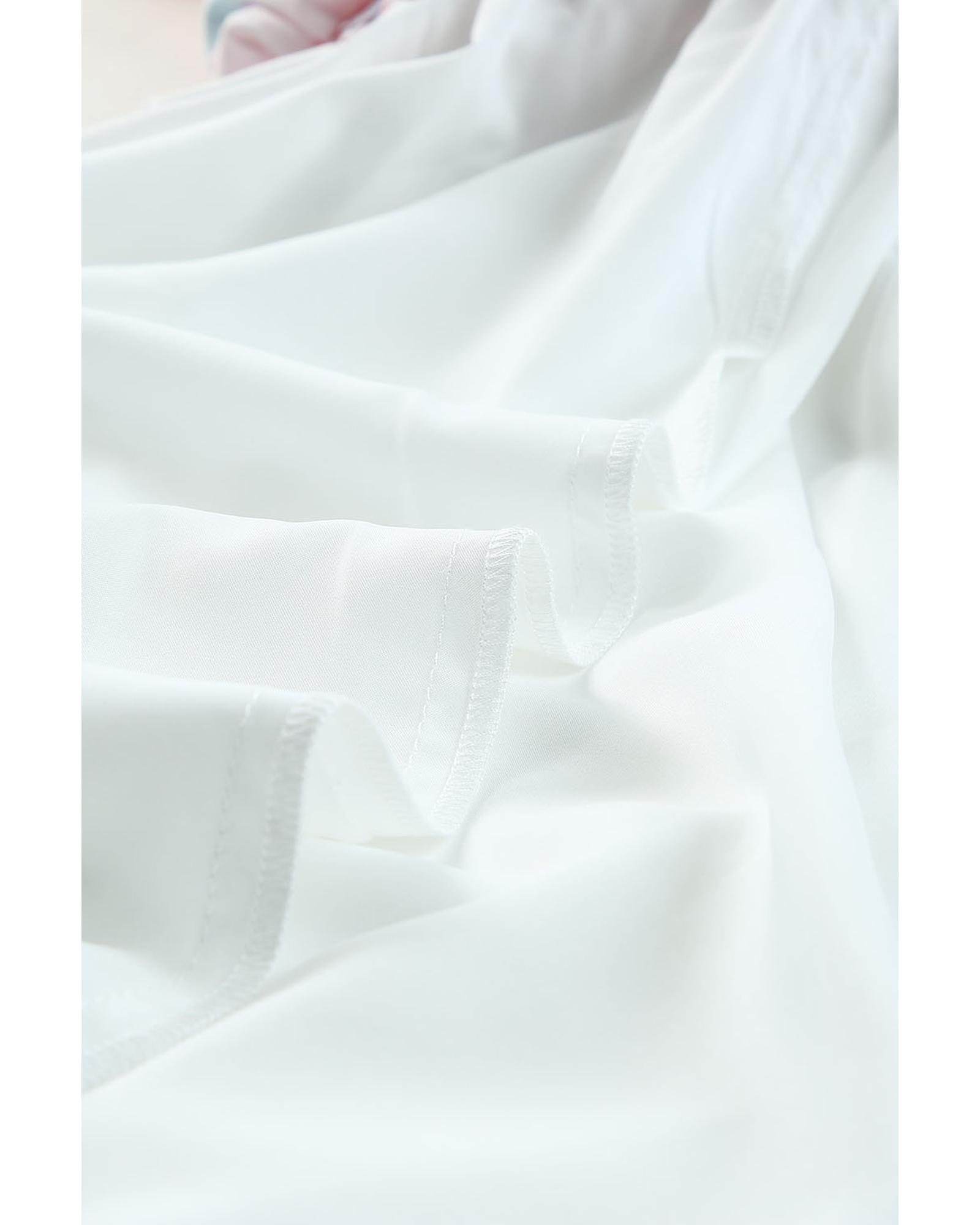 V539-AZEXDC6114543-22-S-202508281525-00 Multicolor Geometric Print Smocked Babydoll Mini Dress - S - Image 1