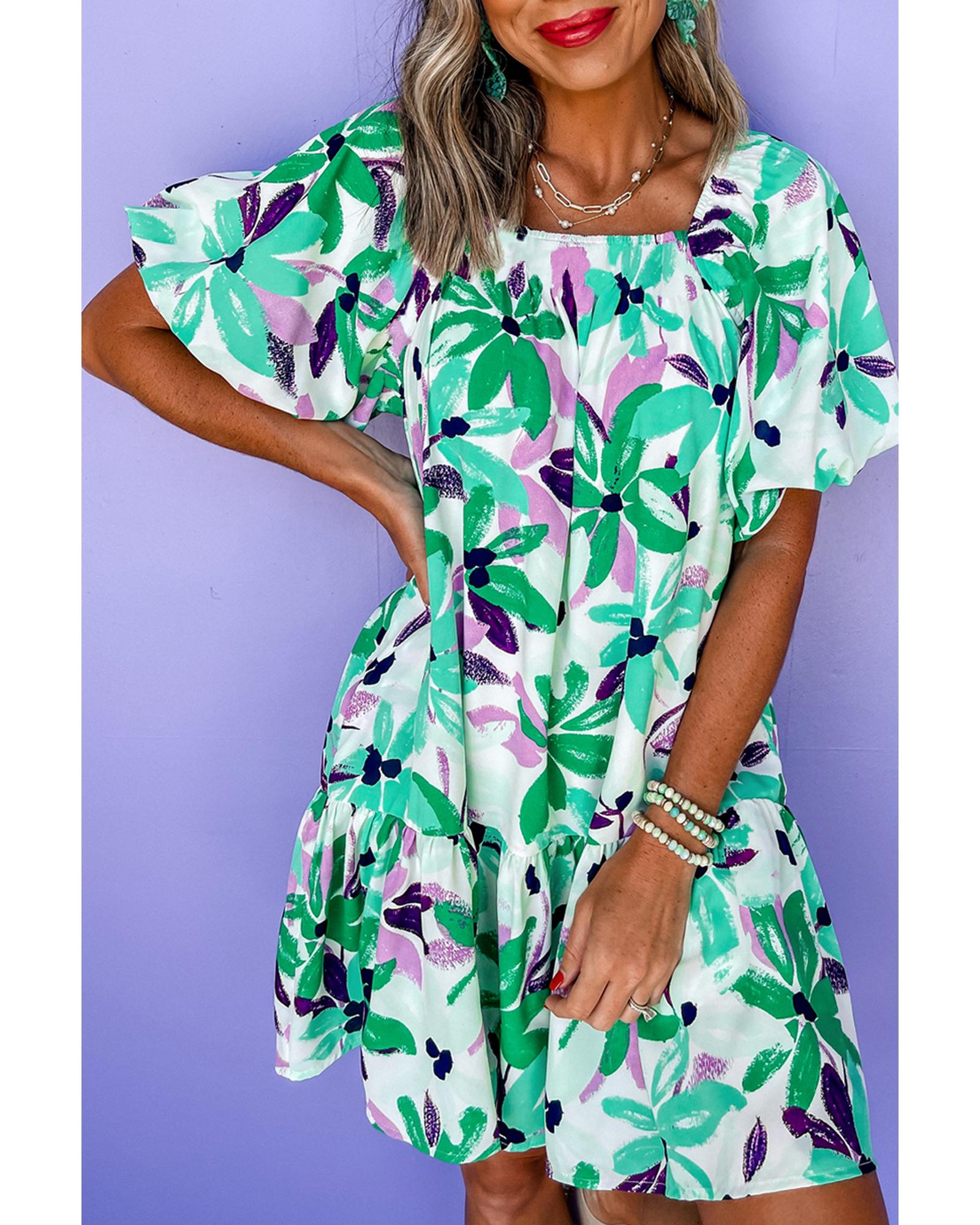 V539-AZEXDC6124006-P920-L-202508301310-00 Green Floral Print Shirred Square Neck Loose Fit Mini Dress - L - Image 1