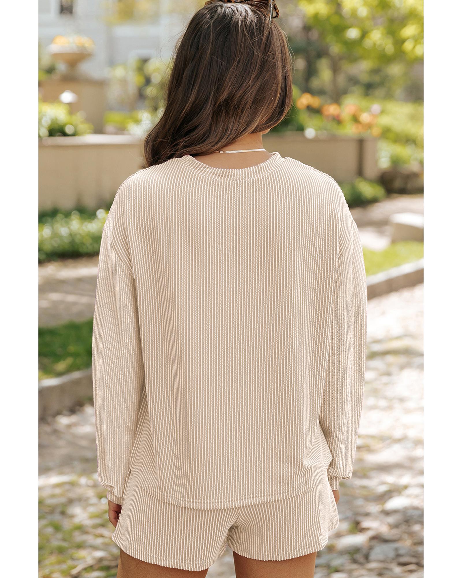 V539-AZEXDC626490-P6016-XL-202508301830-00 Parchment Corded Knit Long Sleeve Top and High Waist Shorts Set - XL - Image 1