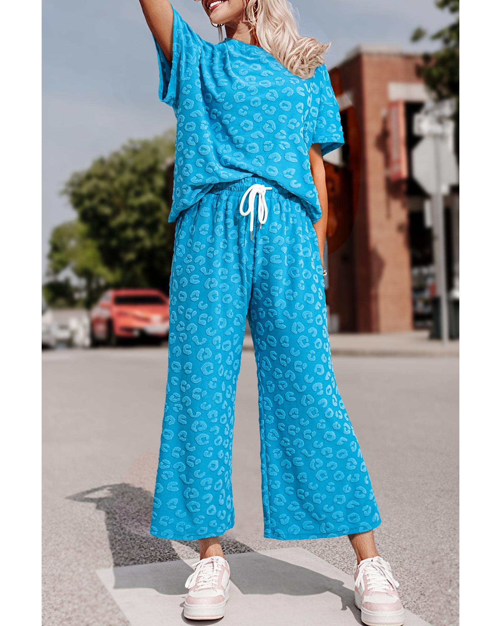 V539-AZEXDC626615-P305-S-202506142346-00 Blue Leopard Jacquard Short Sleeve Top and Wide Leg Pants Set - S - Image 1