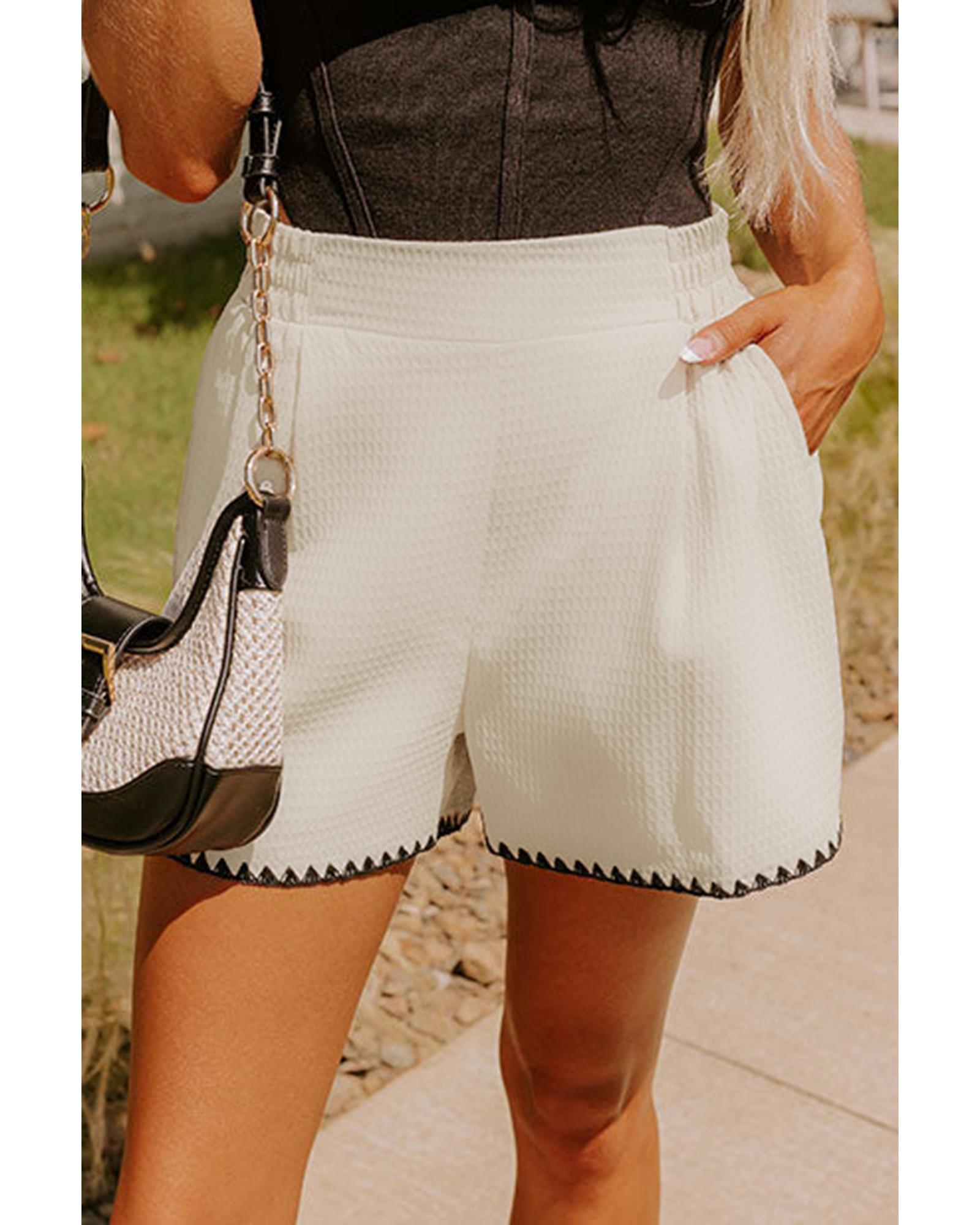 V539-AZEXDC731986-P101-XL-202508301345-00 White Waffle Texture Contrast Ricrac Hemline Casual Shorts - XL - Image 1