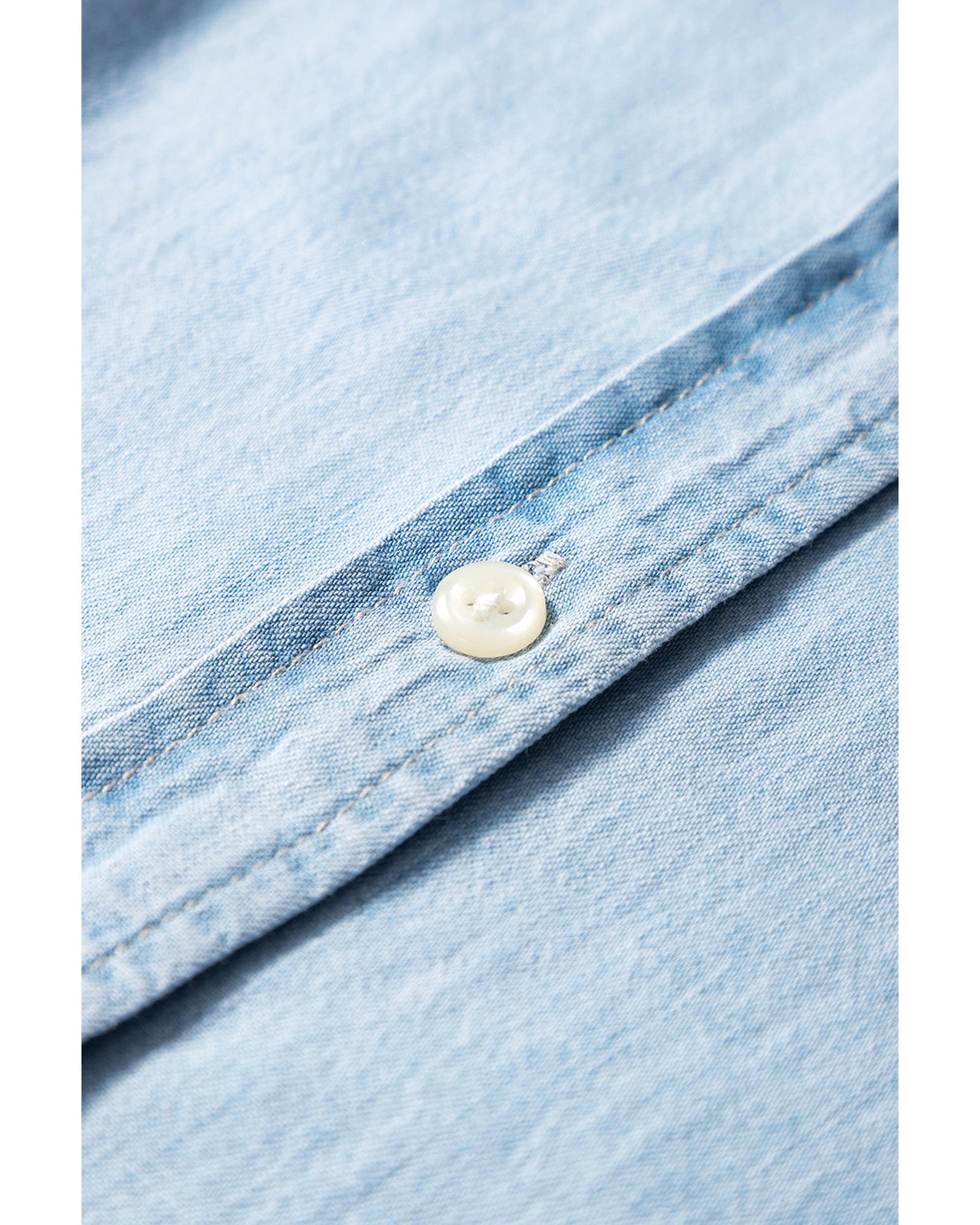 V539-AZEXDC7821318-P4-L-202508300750-00 Light Blue Denim Collared Sleeveless Shirt - L - Image 1