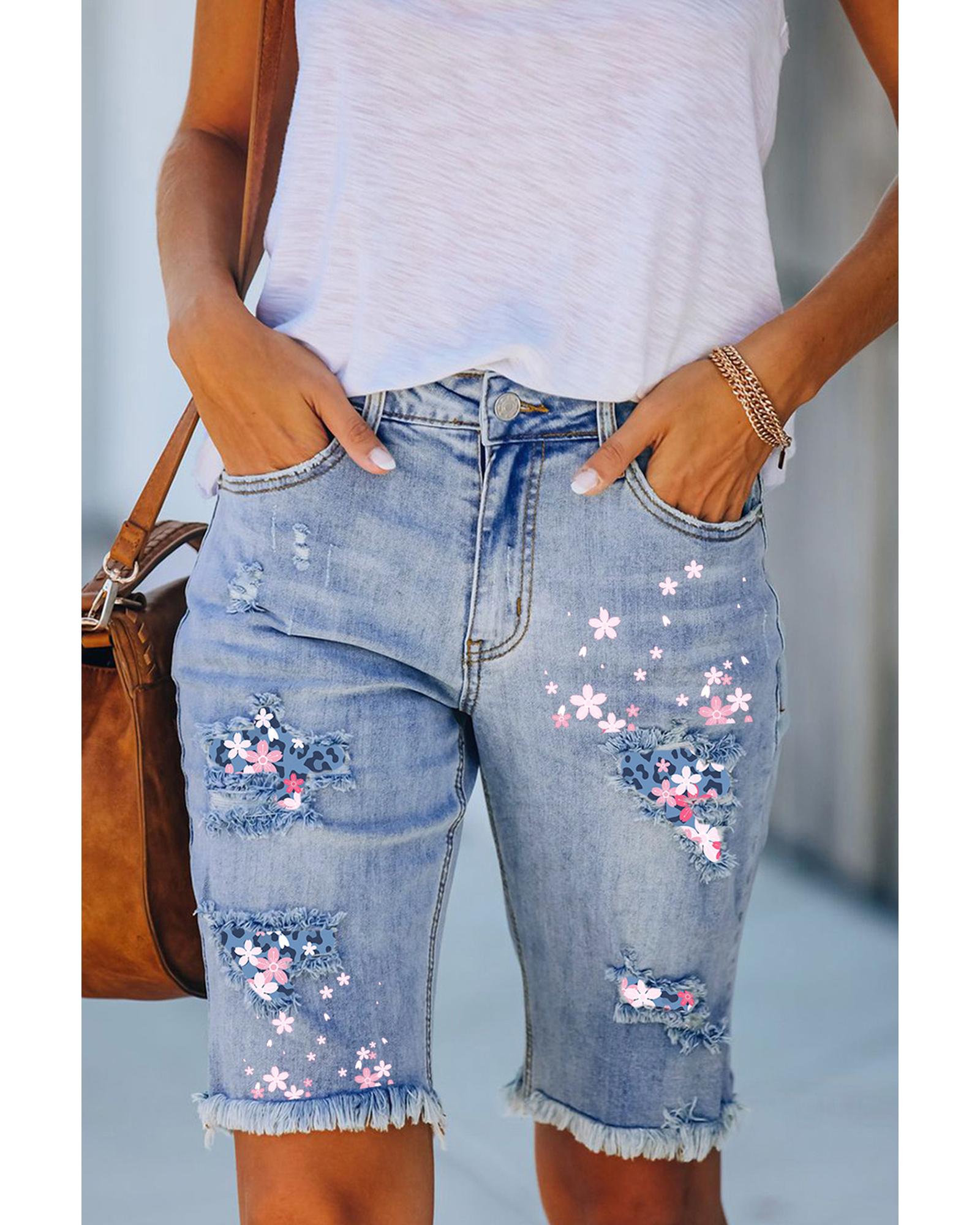 V539-AZEXDC784584-4-2XL-202508290515-00 Azura Exchange Leopard Patchwork Distressed Denim Shorts - 2XL - Image 1