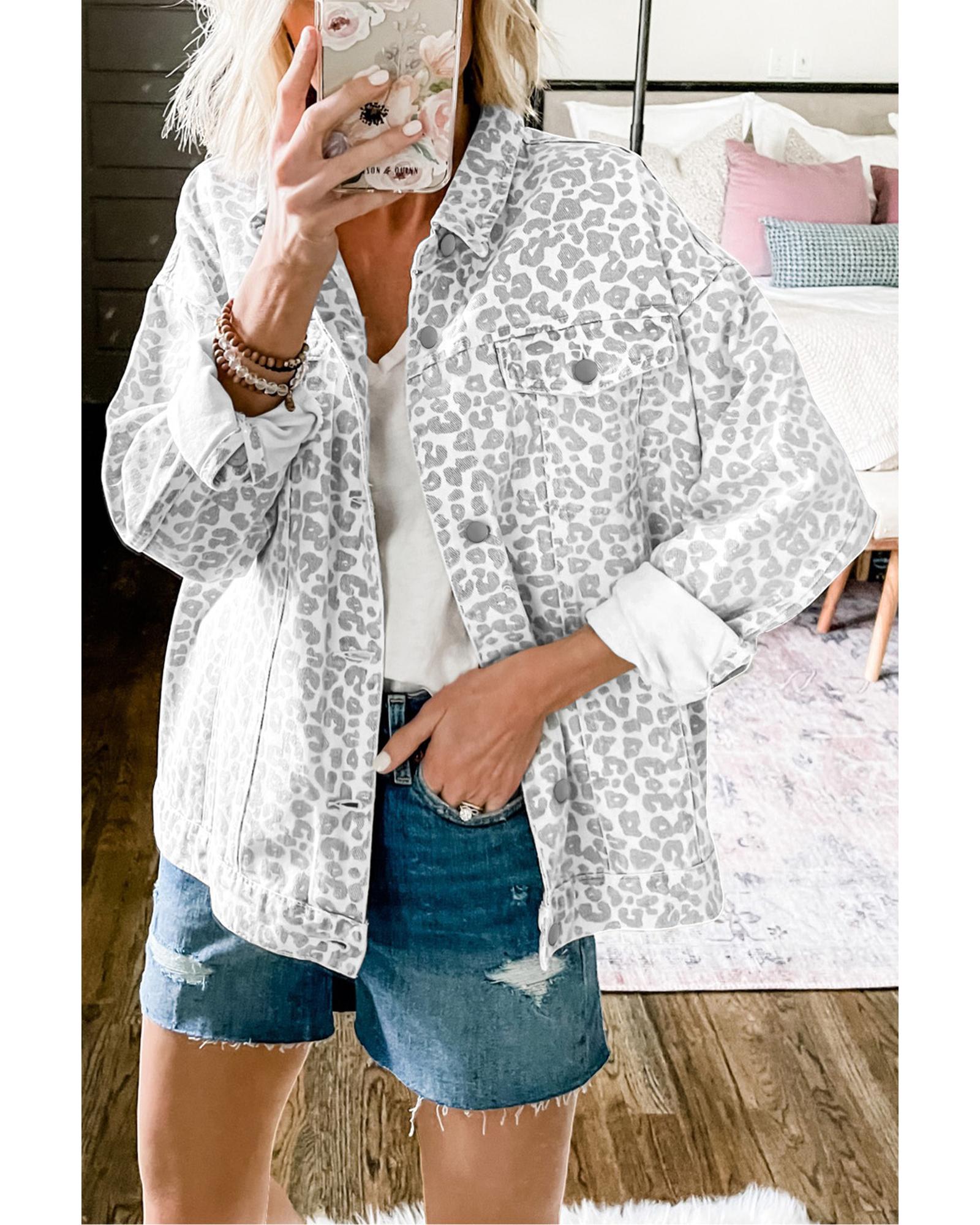 V539-AZEXDC788640-P120-M-202508300905-00 White Leopard Printed Flap Pocket Denim Jacket - M - Image 1