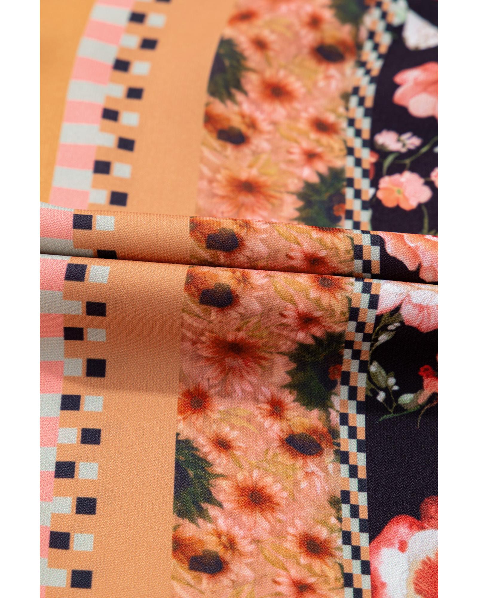 V539-AZEXPL2512553-P220-3X-202508310255-00 Black Plus Size Paisley Floral Print V Neck Bubble Sleeve Blouse - 3X - Image 1